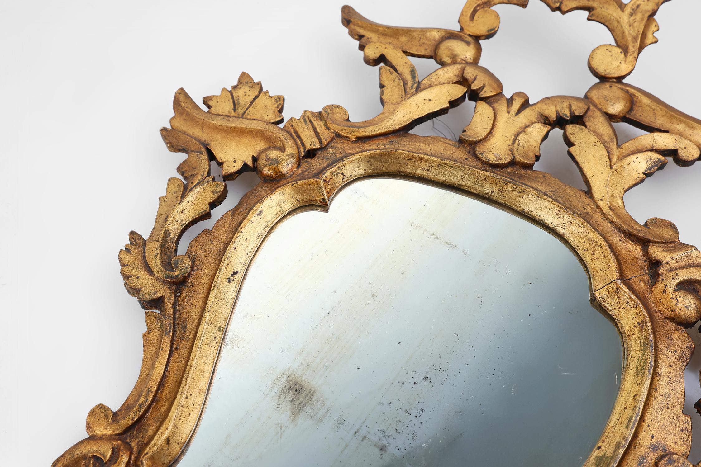 Zwei venezianische Rokoko-Spiegel aus vergoldetem Holz, ca. 1850 Italien (19. Jahrhundert) im Angebot