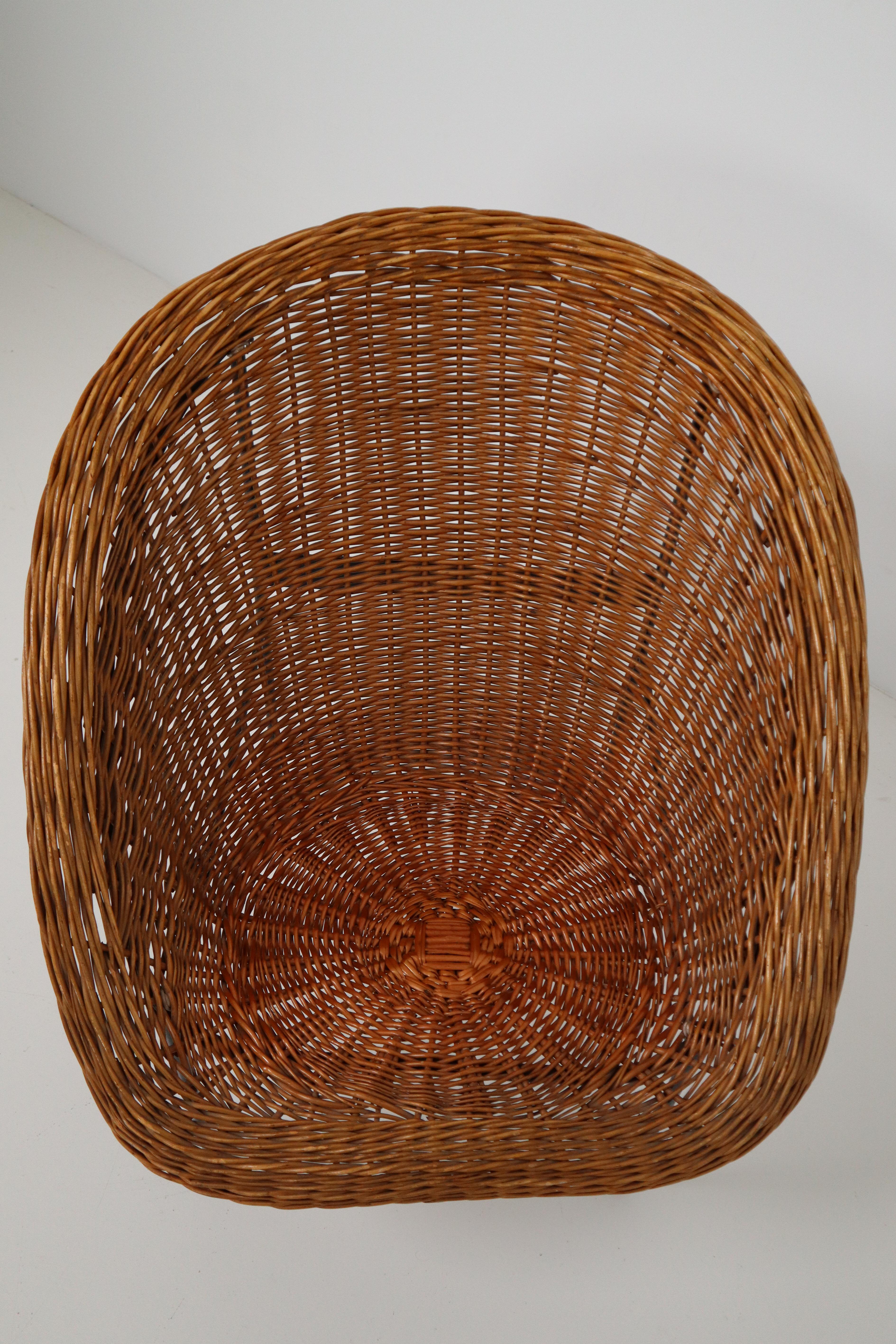 Pair of Two Wicker Midcentury Easy Chairs, France, 1960s 2