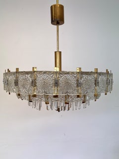 Paire de grands lustres XXL en verre et laiton de Kamenicky Senov/Preciosa, 1970