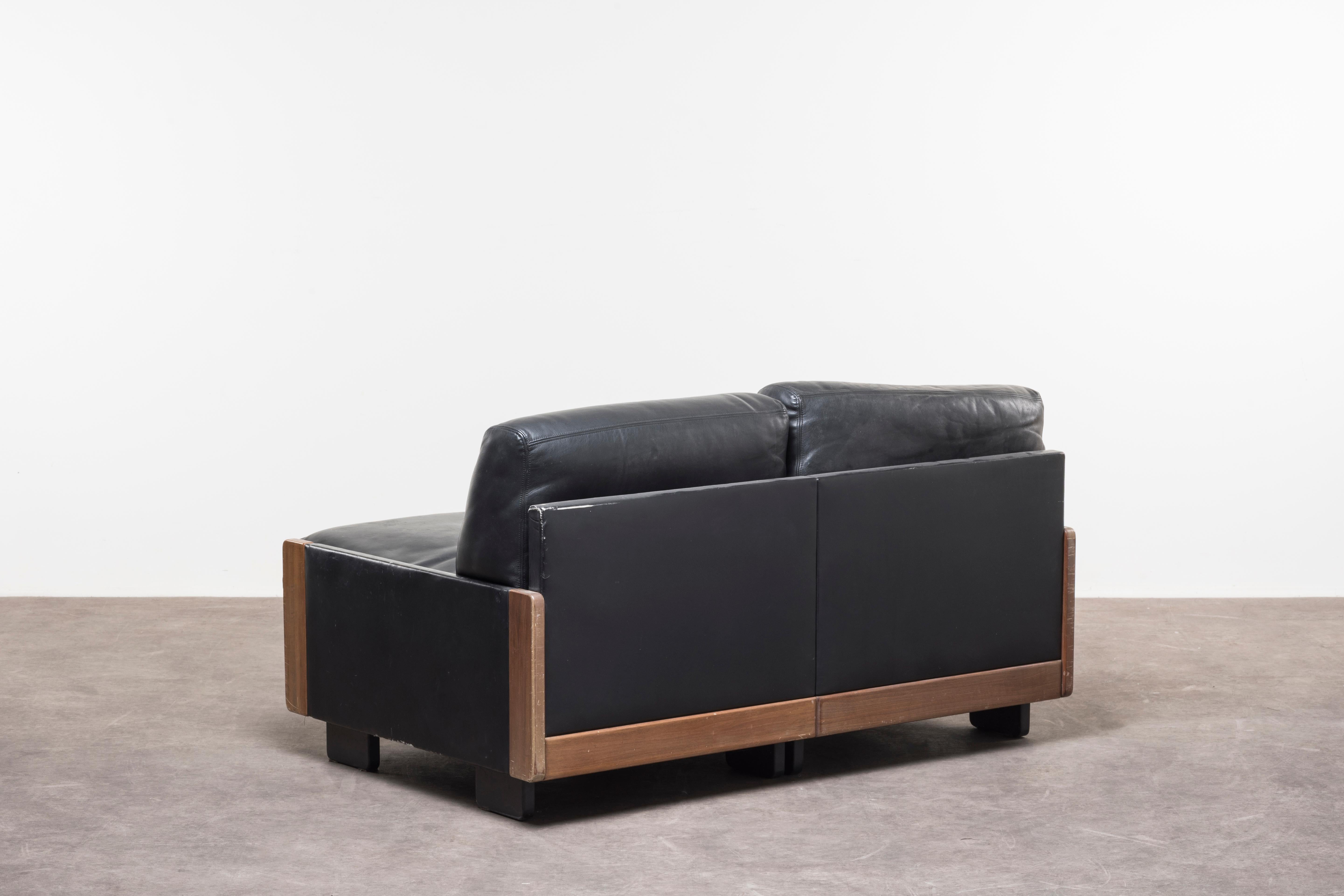 Italian Pair of Two‐Seat Sofas Mod. 920 by Afra & Tobia Scarpa