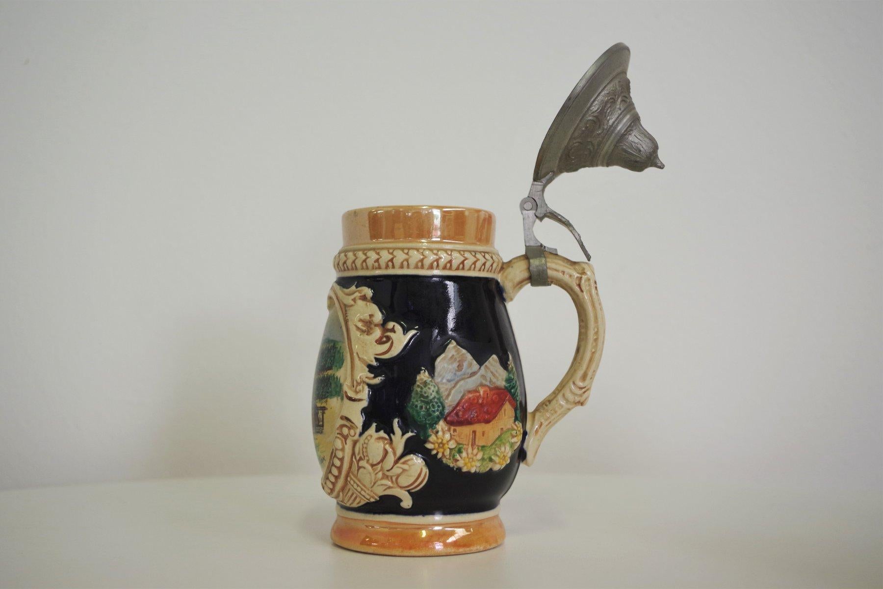 German Paire de tasses en porcelaine du Tyrol - 1980 Vintage en vente