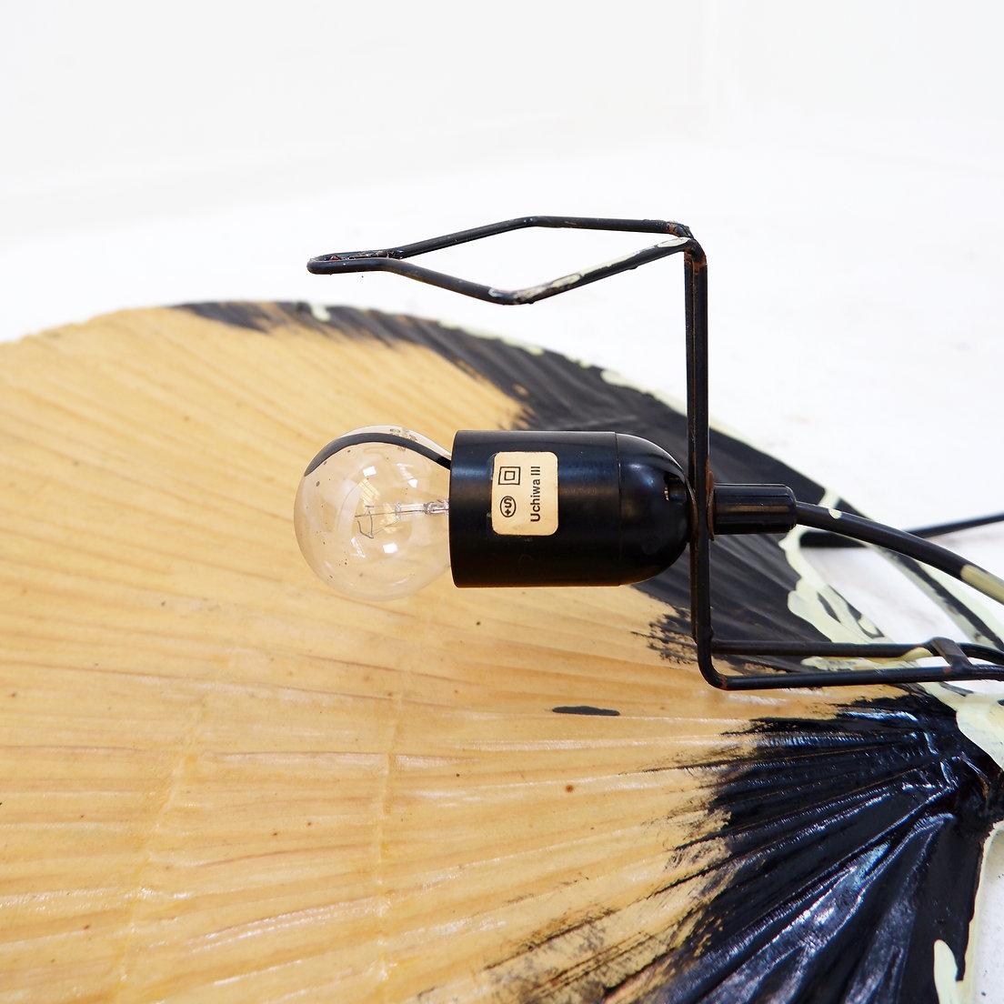 Coppia di lampade da parete Uchiwa III di Ingo Maurer per M Design, anni '70 In condizioni buone in vendita a Linkebeek, BE
