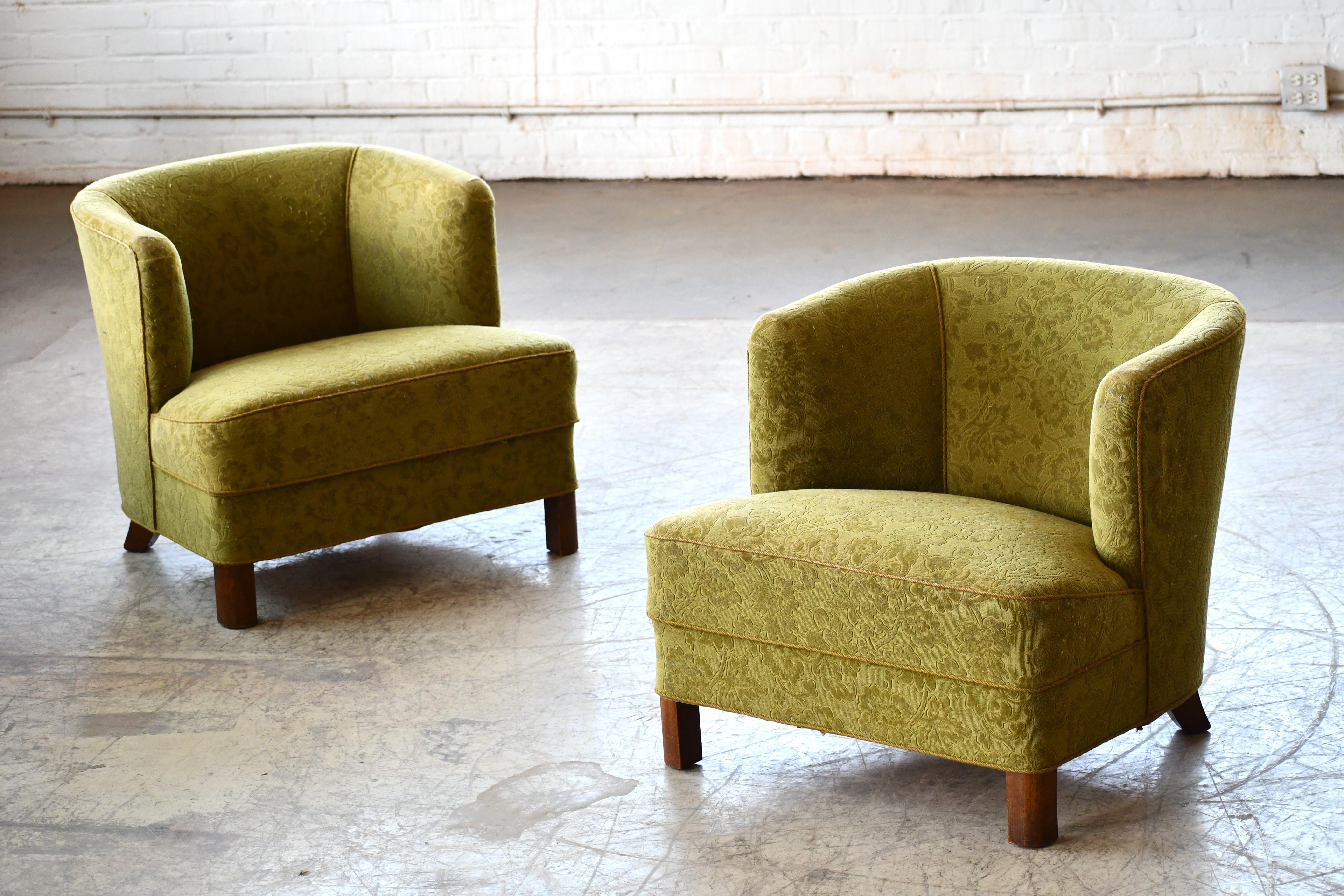 Mid-Century Modern Pair of Ultracool Late Art Deco or Early Midcentury Danish Lounge Chairs 1940's