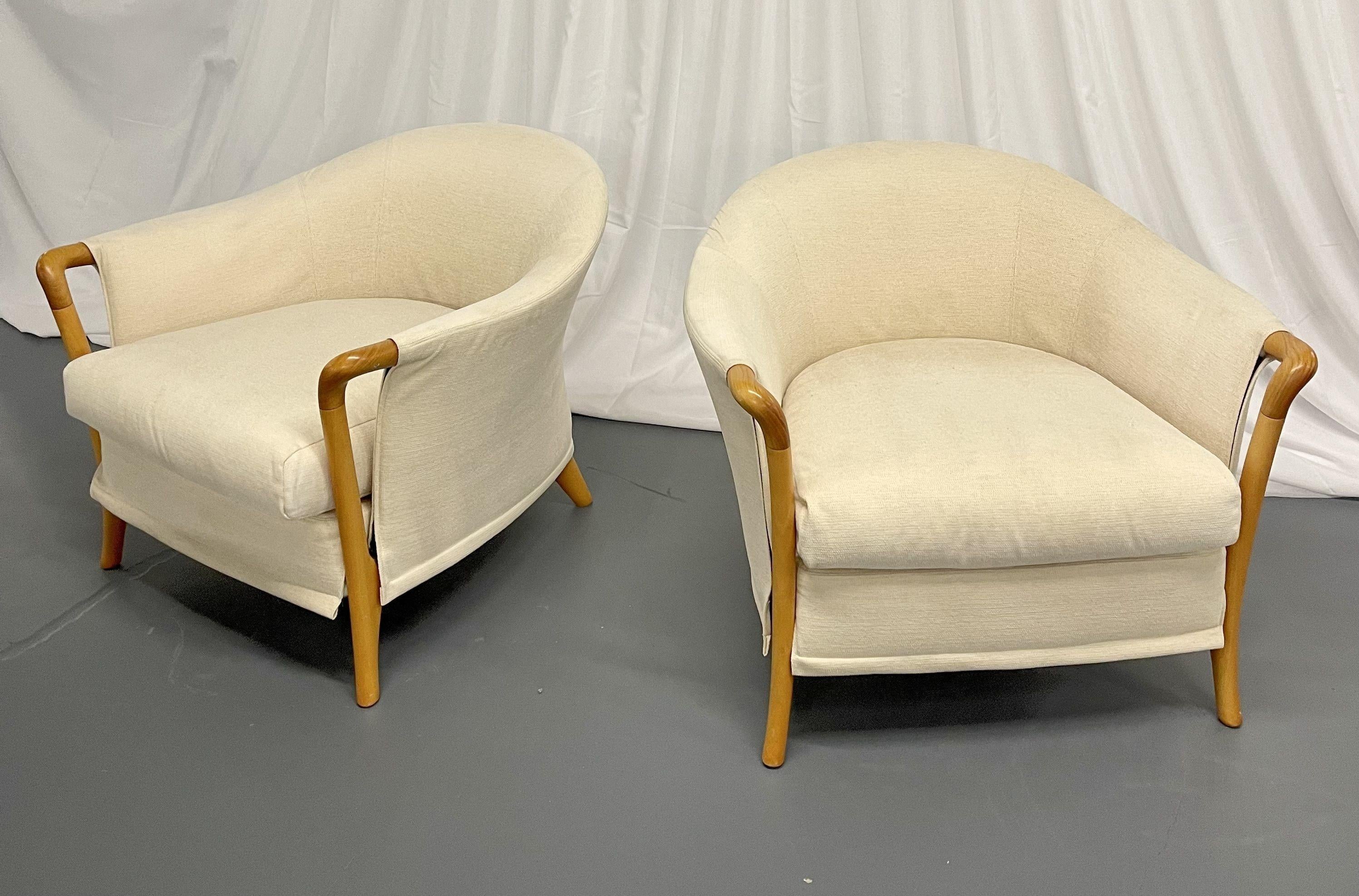 Pair of Umberto Asnago for Giorgetti Lounge Chairs, Arm Chairs, Bergeres, Italy 3