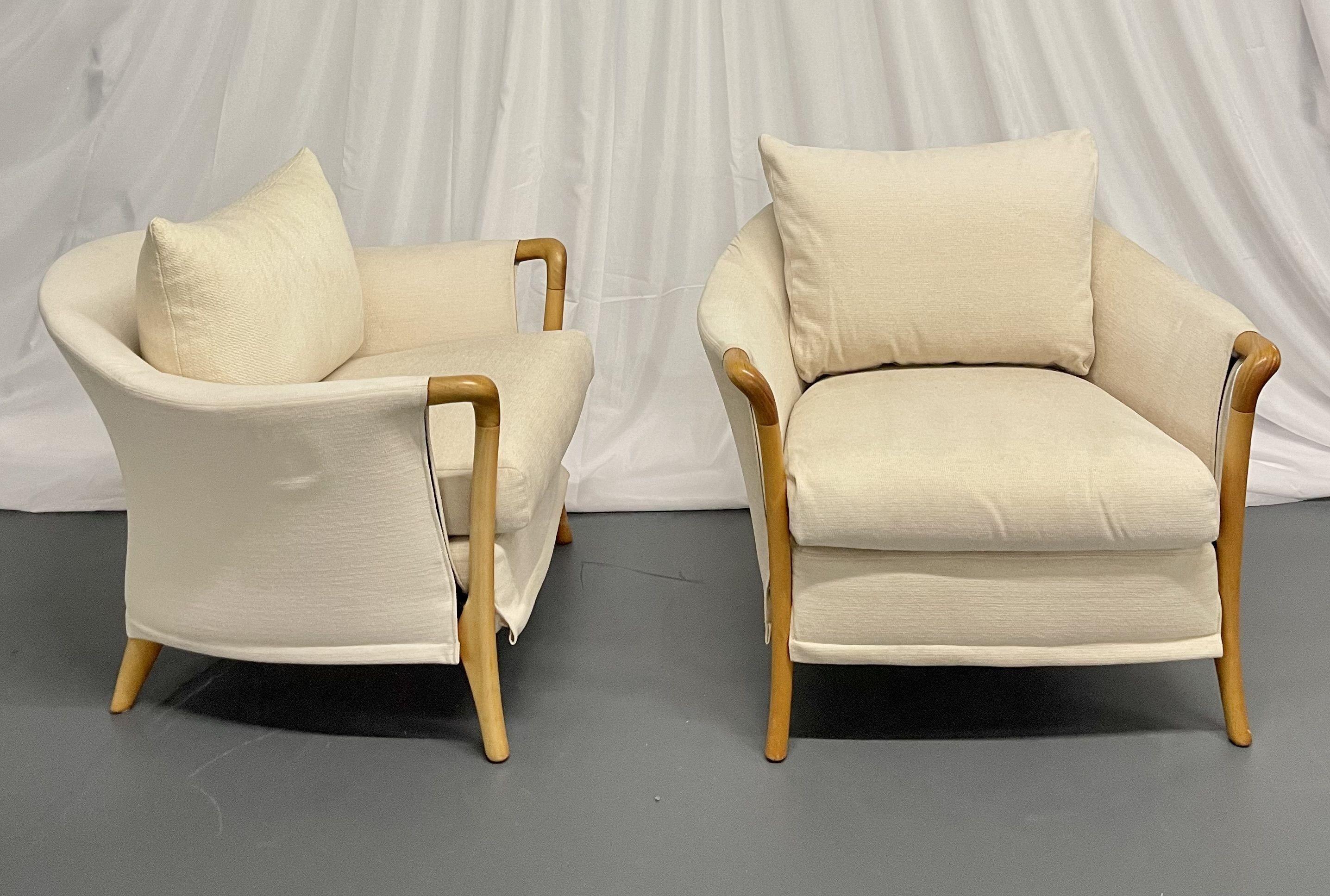Mid-20th Century Pair of Umberto Asnago for Giorgetti Lounge Chairs, Arm Chairs, Bergeres, Italy