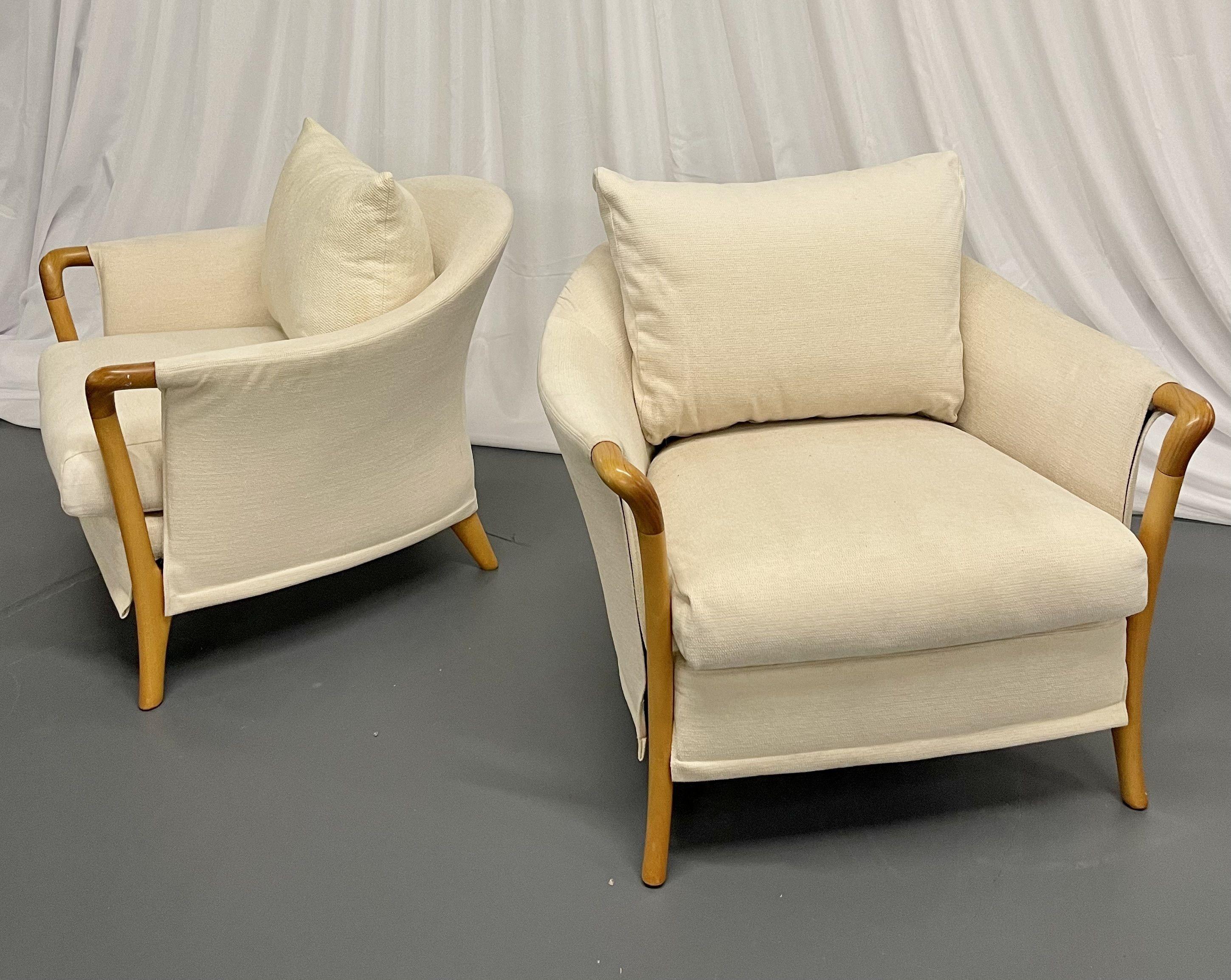 Textile Pair of Umberto Asnago for Giorgetti Lounge Chairs, Arm Chairs, Bergeres, Italy