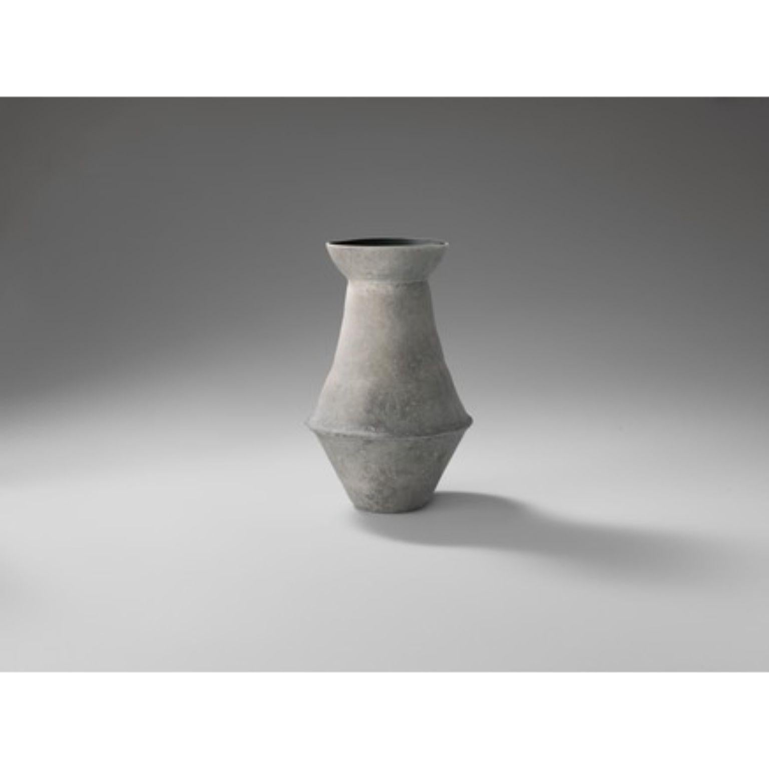 Pair of Unda Vase by Imperfettolab For Sale 2