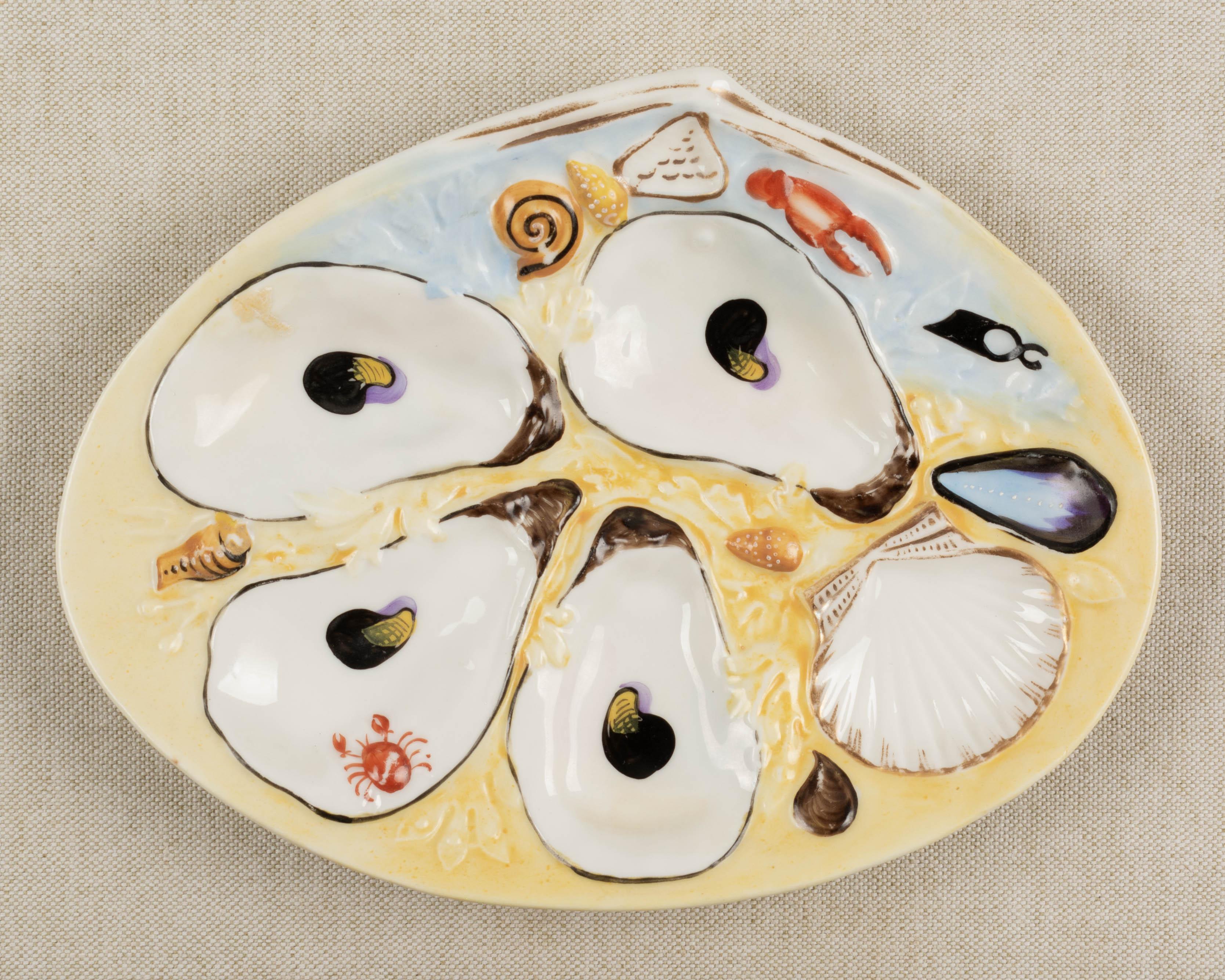 Victorian Pair of Union Porcelain Oyster Plates