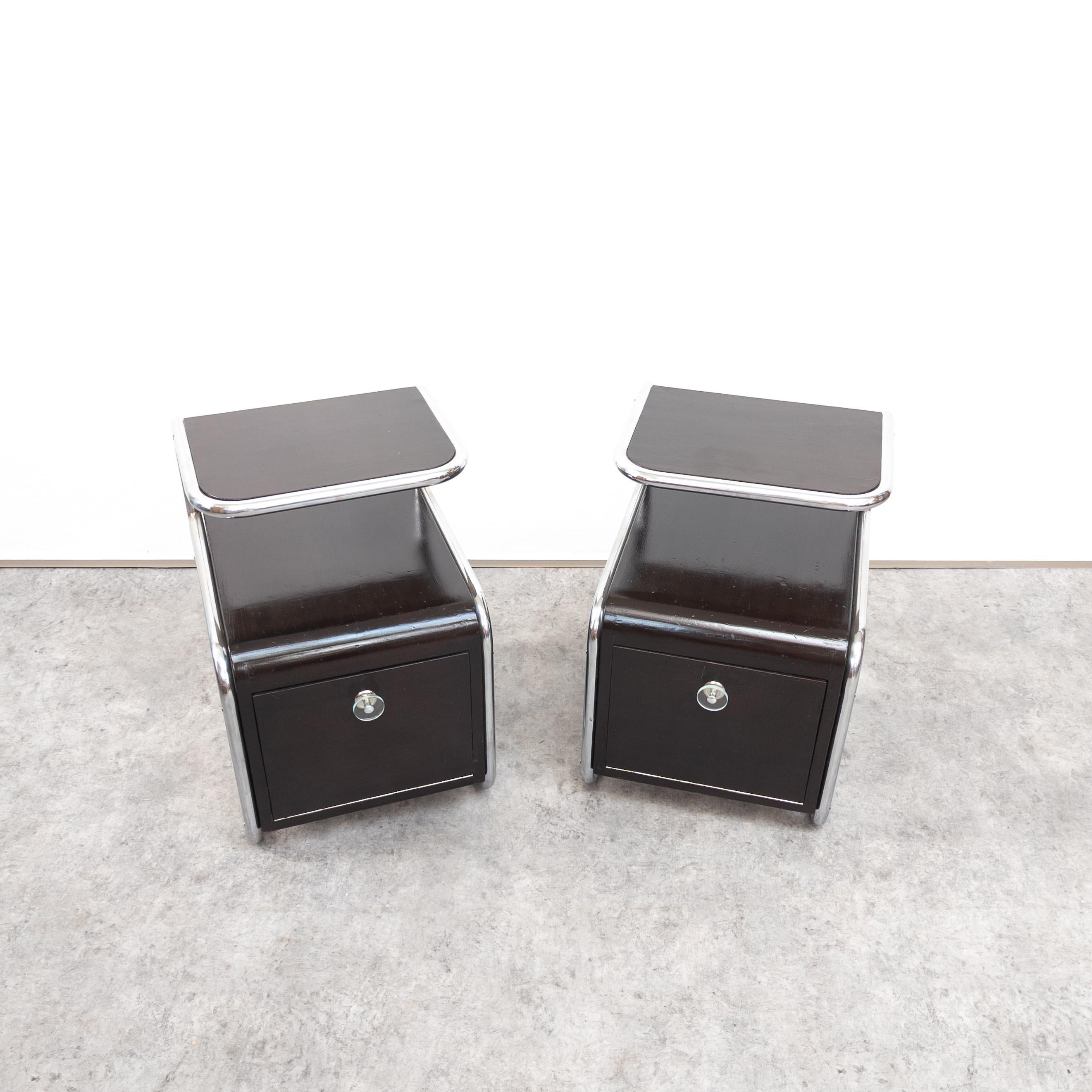 Lacquered Pair of unique Bauhaus tubular steel night stands Hynek Gottwald  For Sale