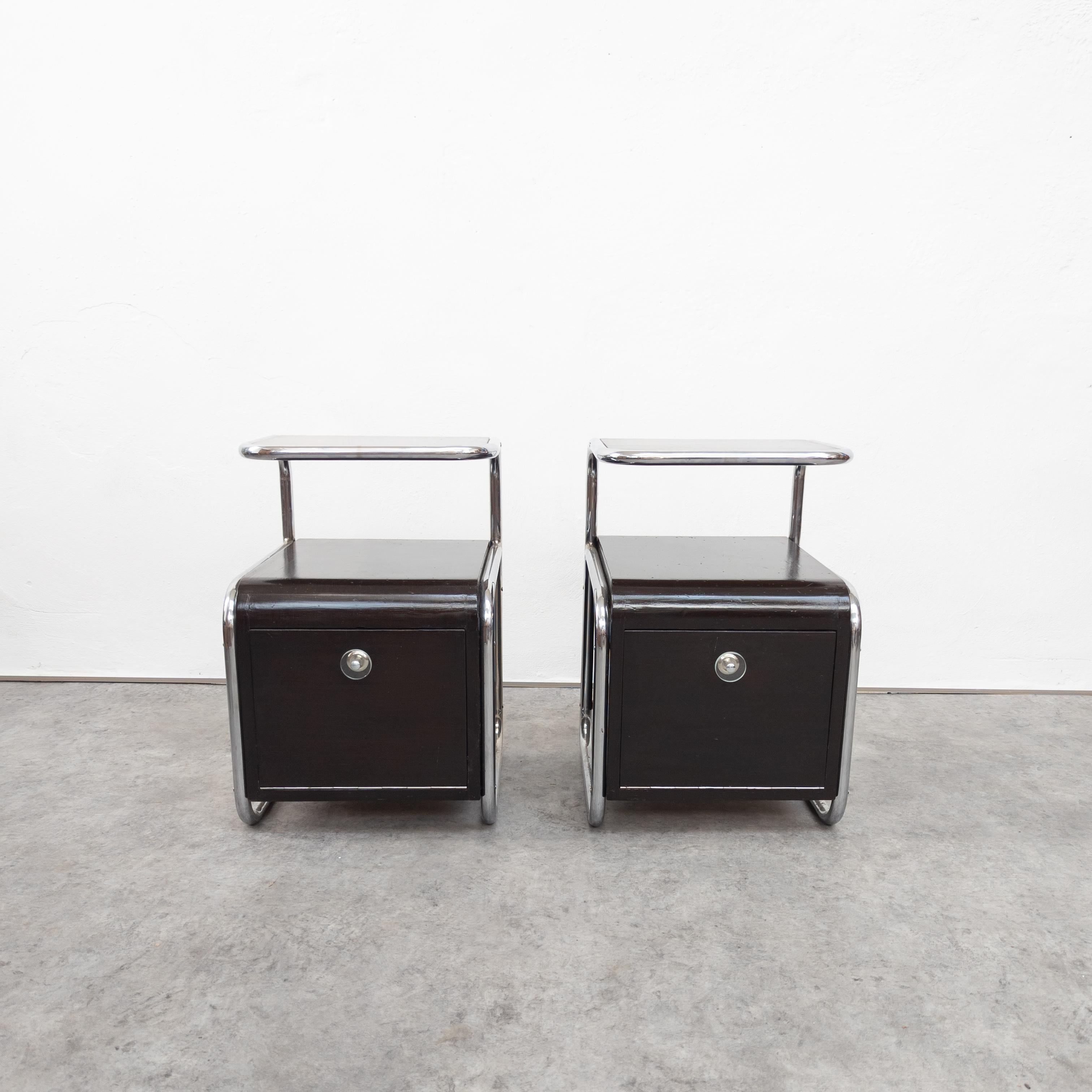 Pair of unique Bauhaus tubular steel night stands Hynek Gottwald  In Good Condition For Sale In PRAHA 5, CZ