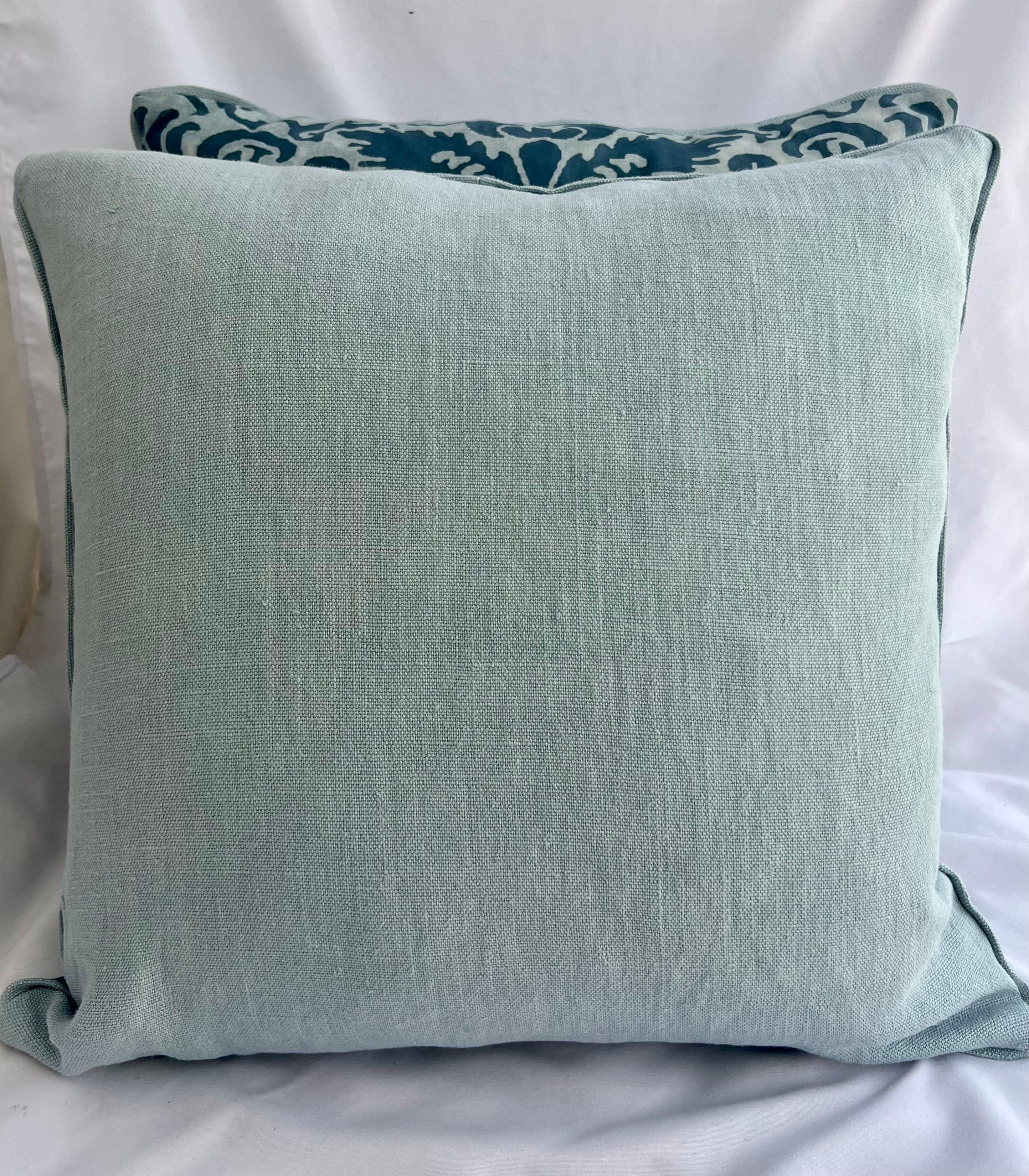 Pair of Unique Blue Caravaggio Fortuny Patterned Pillows  In Excellent Condition For Sale In Los Angeles, CA