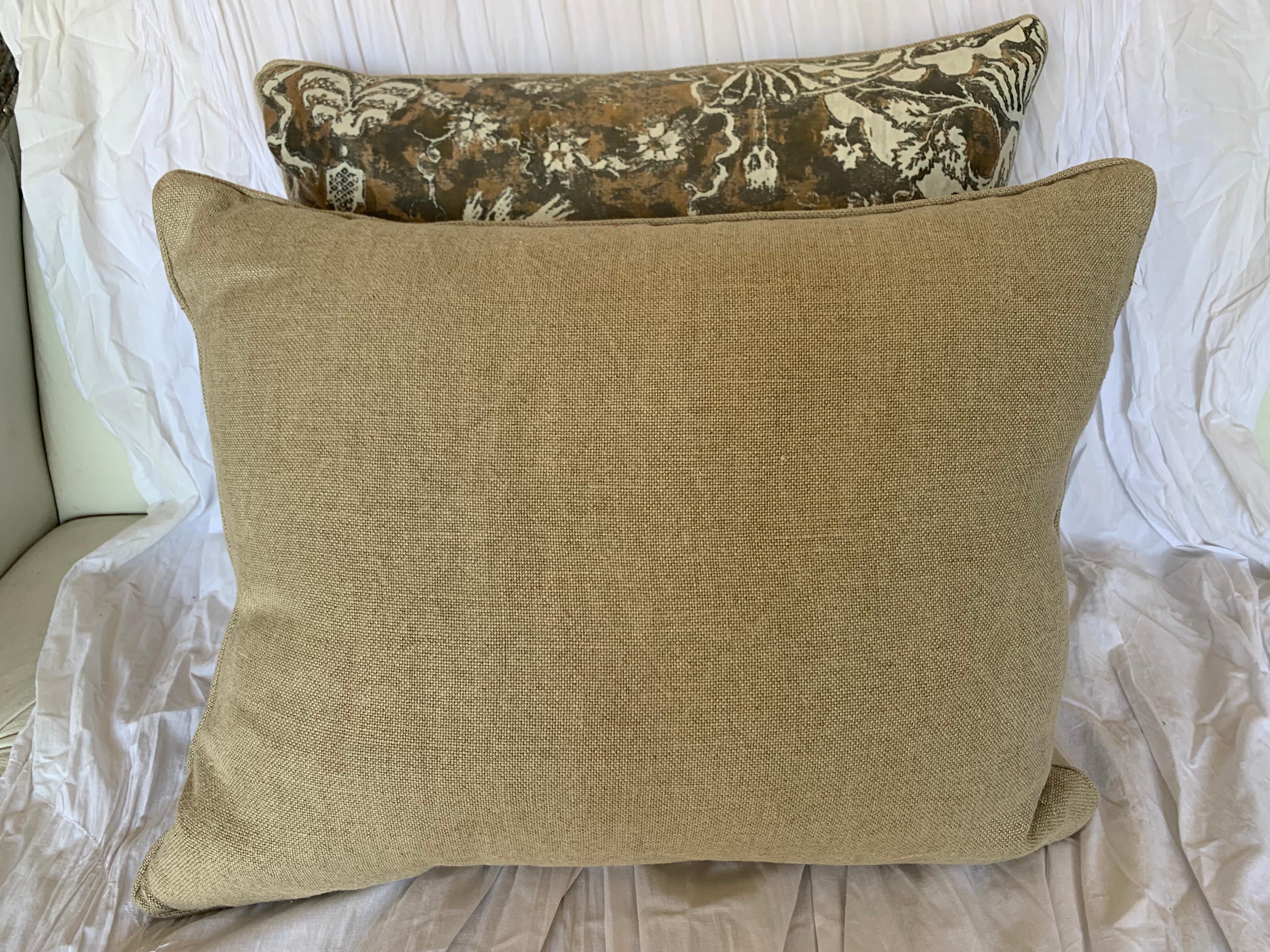 Contemporary Pair of Unique Fortuny Pillows w/ Birds & Garlands For Sale