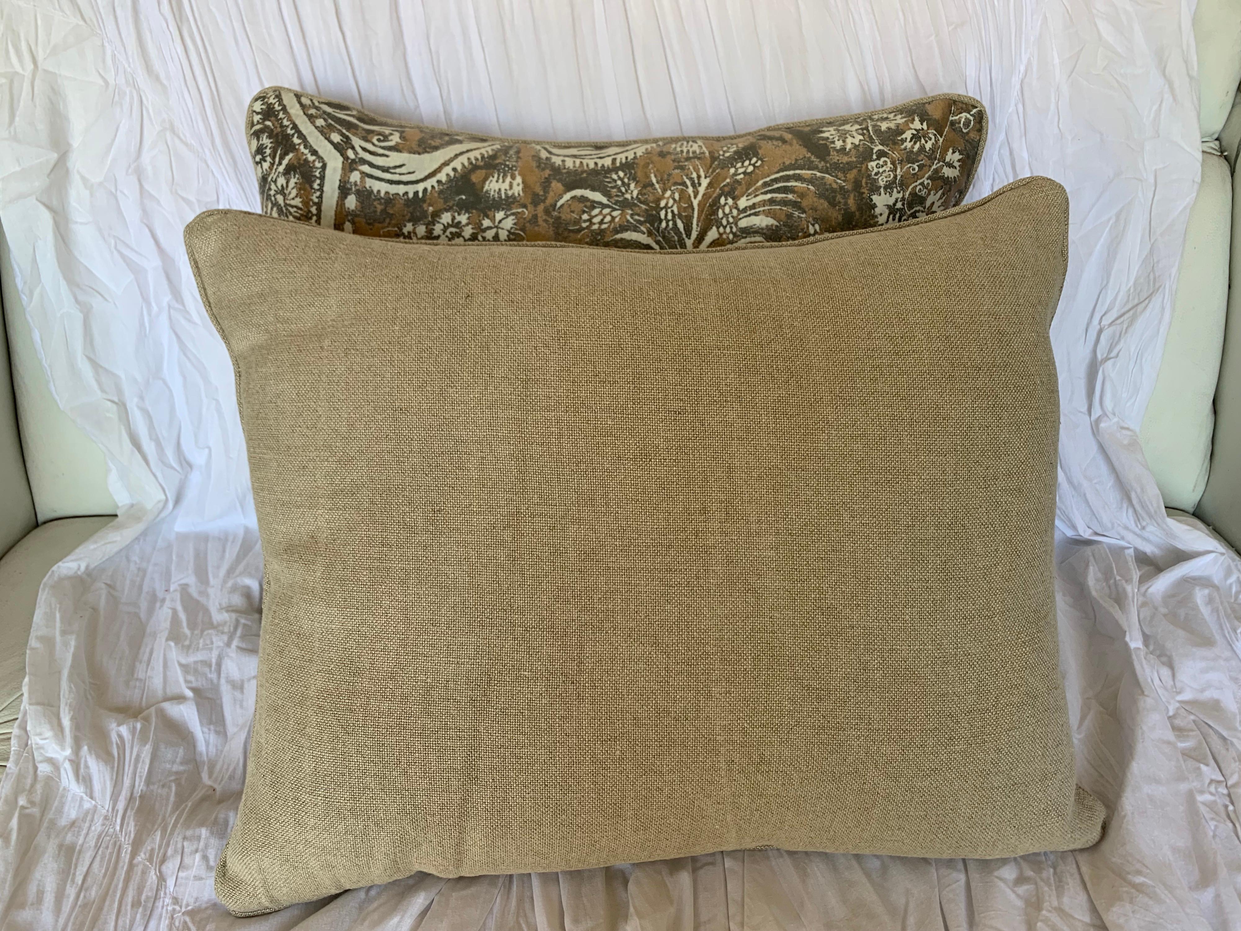 Pair of Unique Fortuny Pillows w/ Sphinxes In New Condition For Sale In Los Angeles, CA