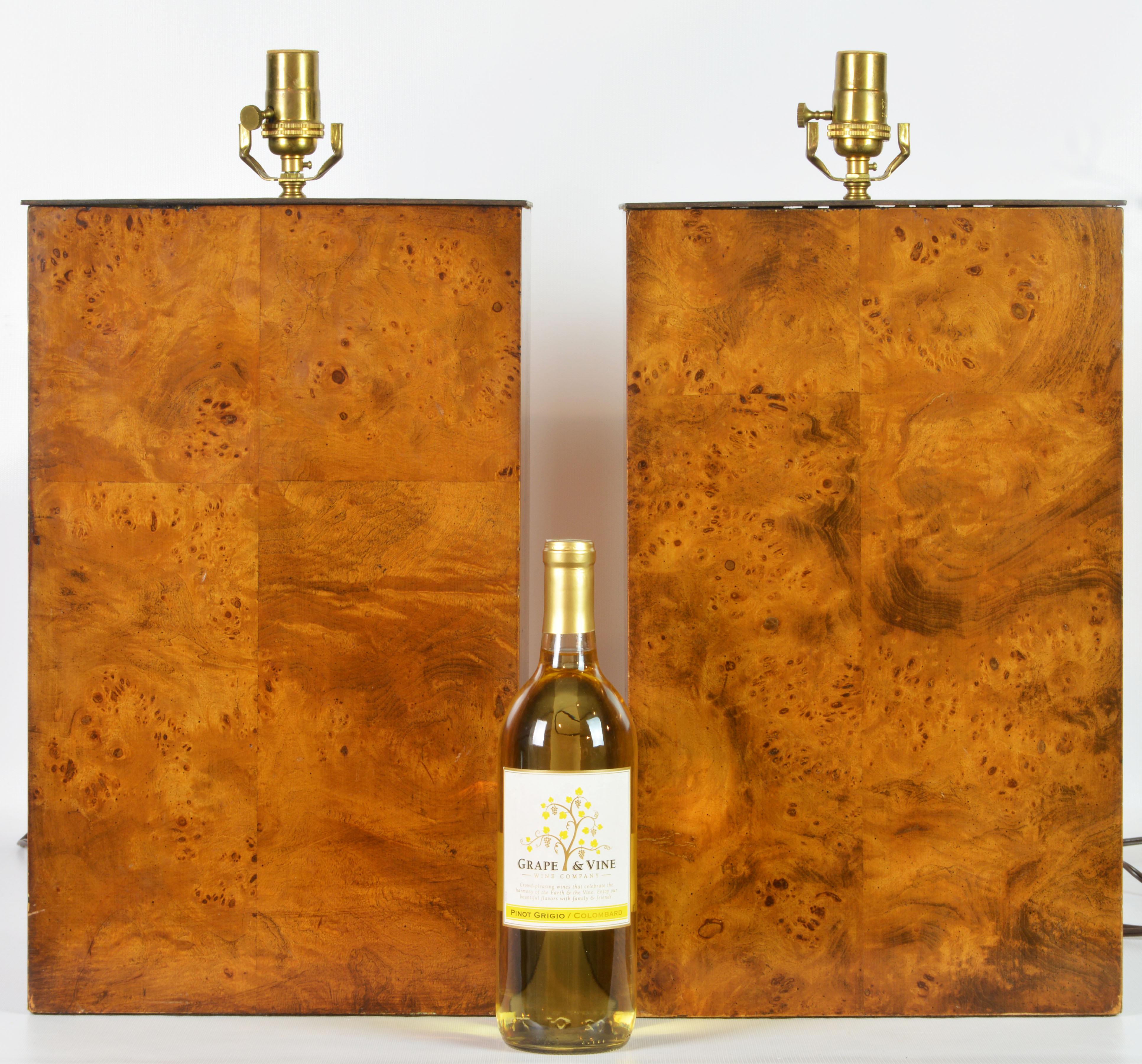 Mid-Century Modern Pair of Unique Magnum Burled Wood Parquetry Milo Baughman Style Table Lamps