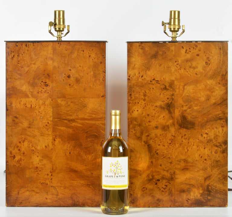 Mid-Century Modern Pair of Unique Magnum Burled Wood Parquetry Milo Baughman Style Table Lamps
