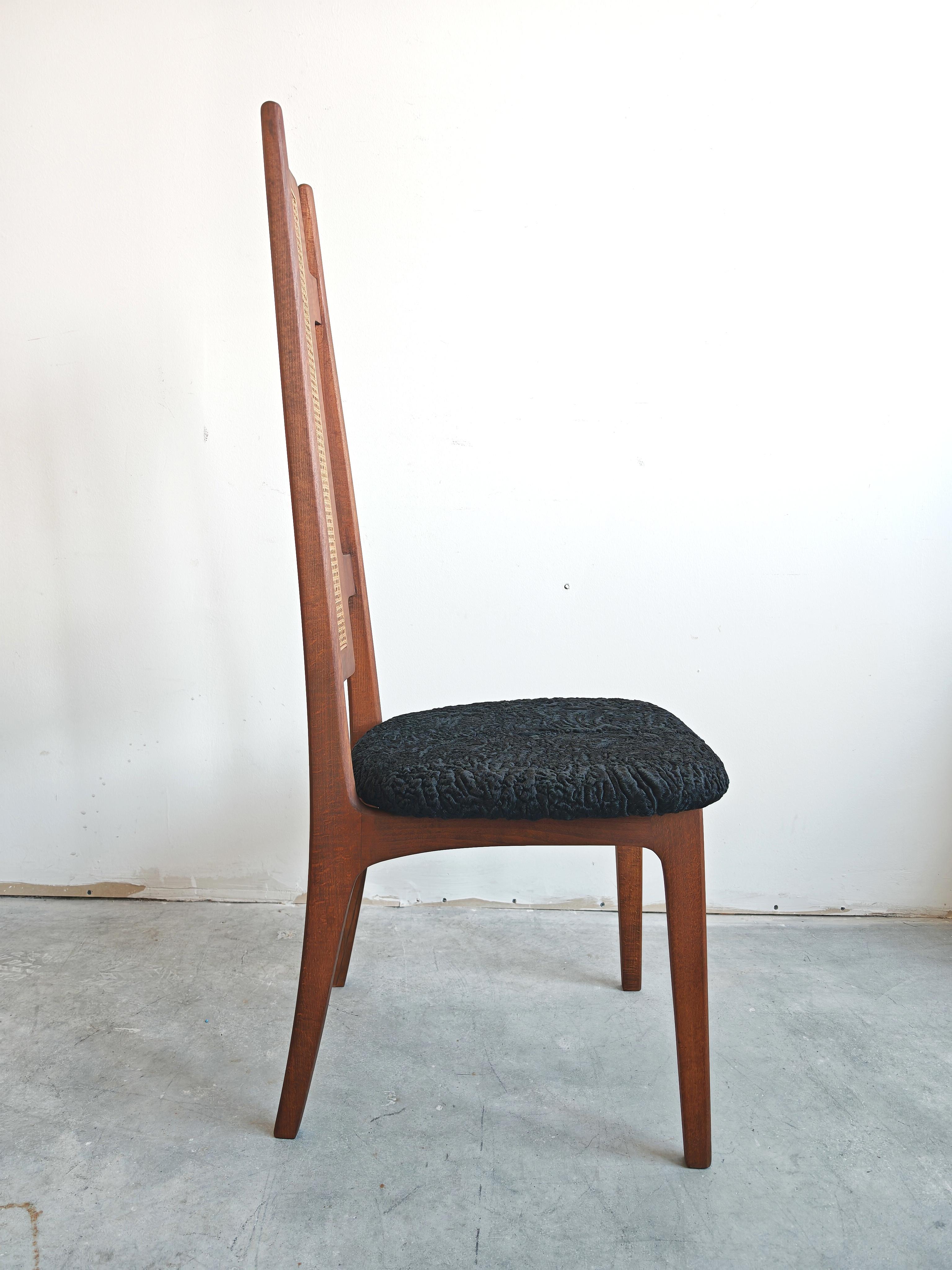 Pair of Unique Mid Century Modern Accent Chairs upholstered in Astrakhan fur in vendita 4