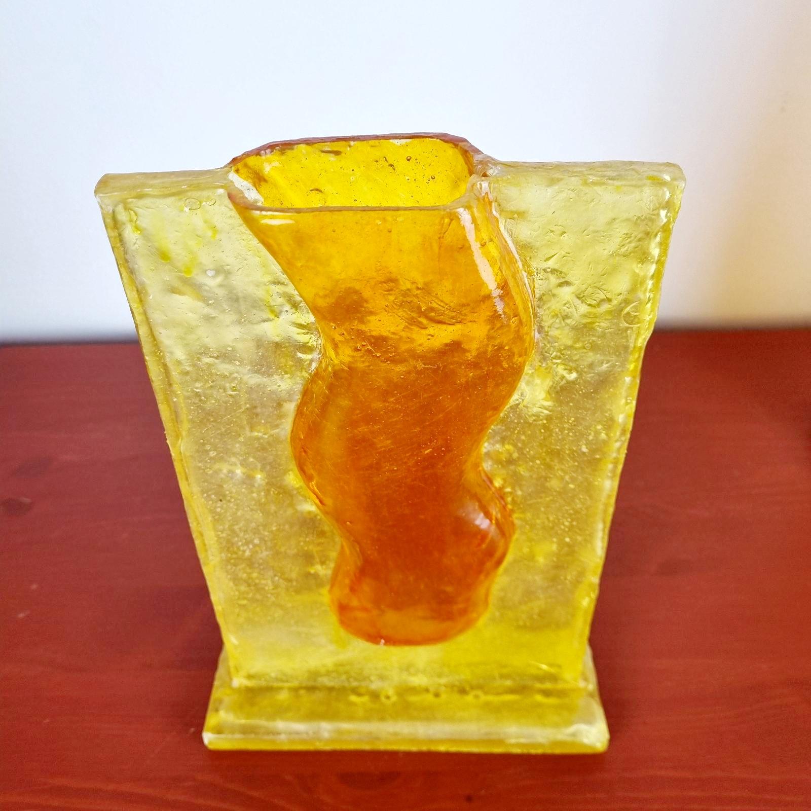 Space Age Coppia di vasi in fibra di vetro PopArt unici nel loro genere, Italia anni '70 in vendita