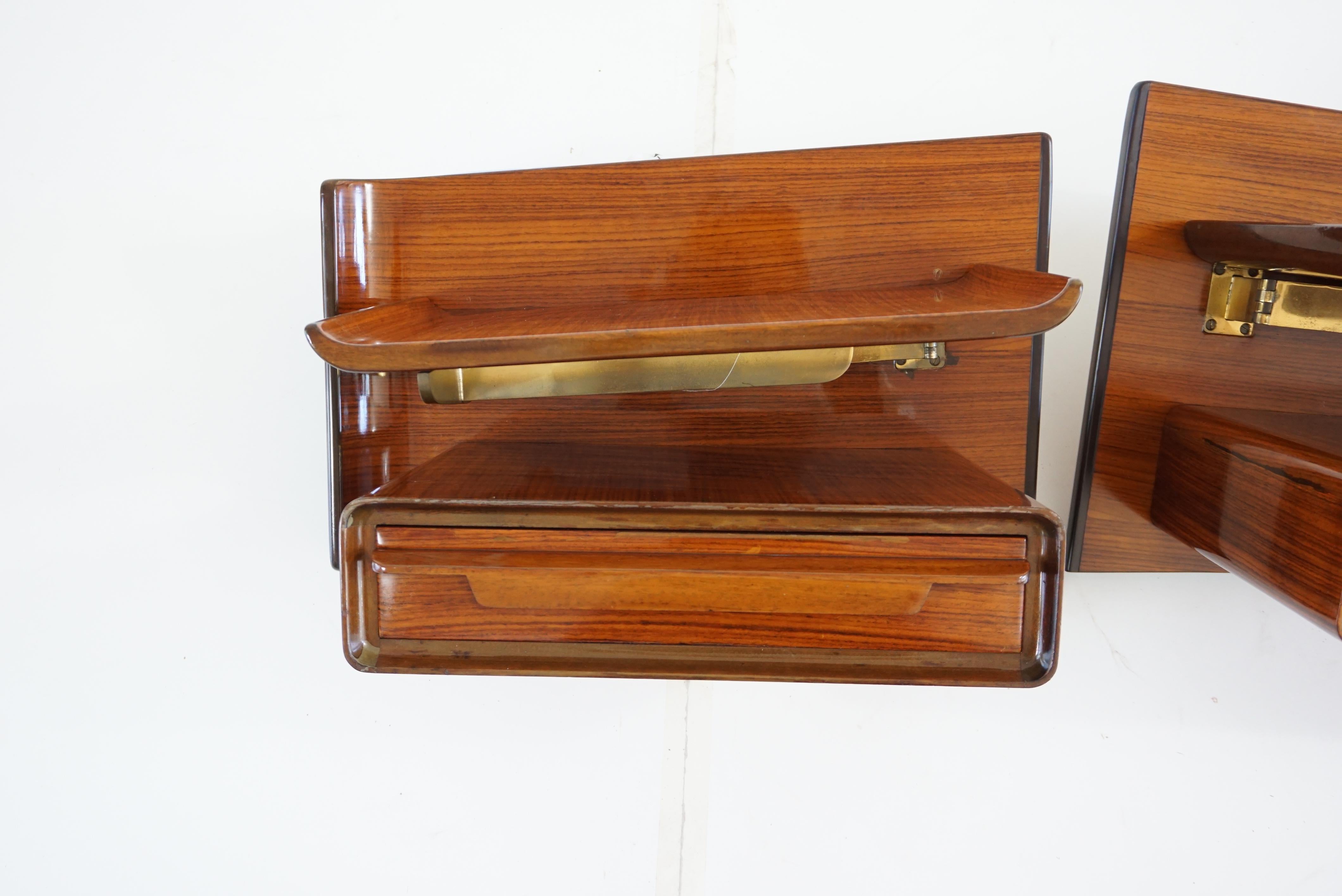 Pair of Unique Rosewood Hanging Cavatorta Bedside Tables, Adjustable Shelfs 1950 In Good Condition In Rome, IT