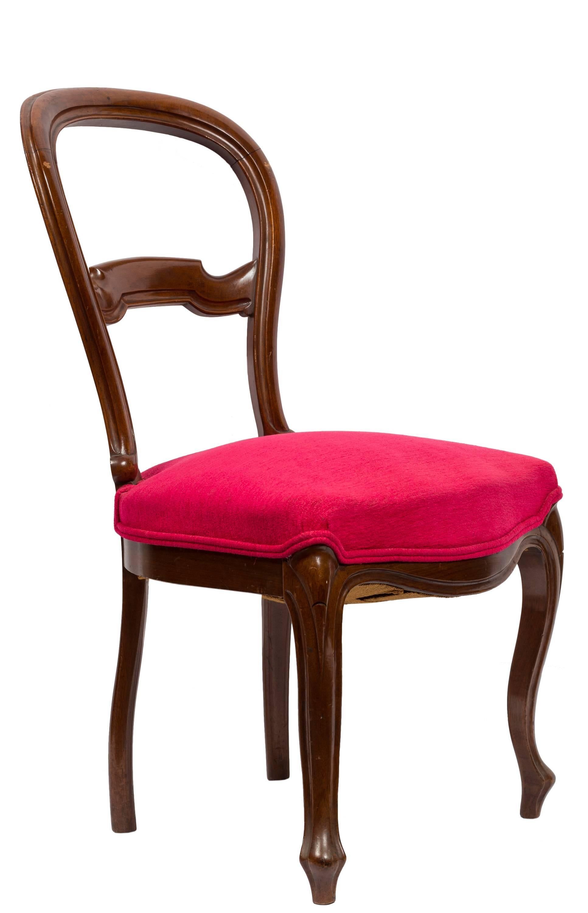 Carved Pair of Unmatched 19th Century Walnut and Magenta Red Fabric Spanish Chairs