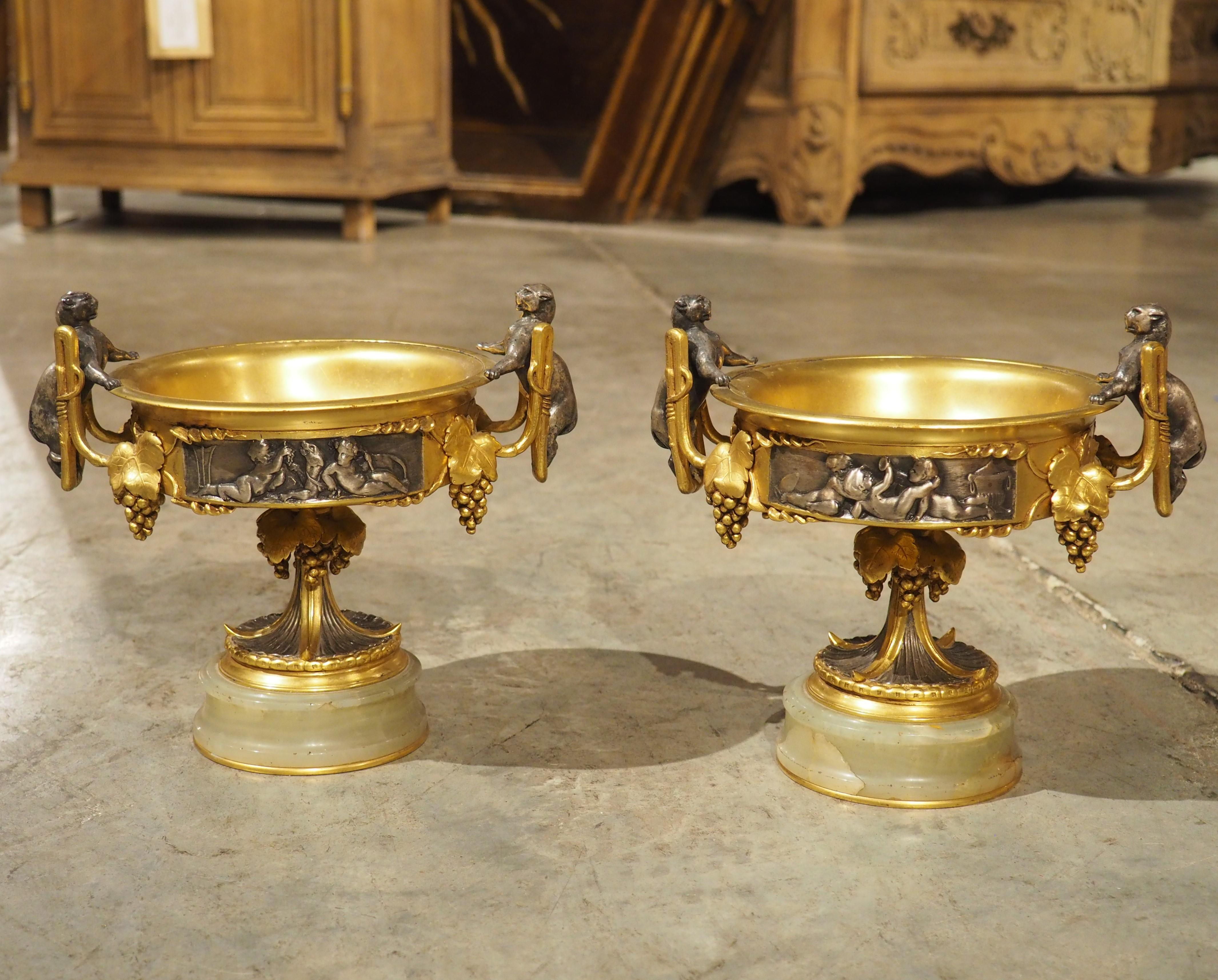 Coppia di insolite tazze francesi in bronzo del XIX secolo, Décor Panthère in vendita 7