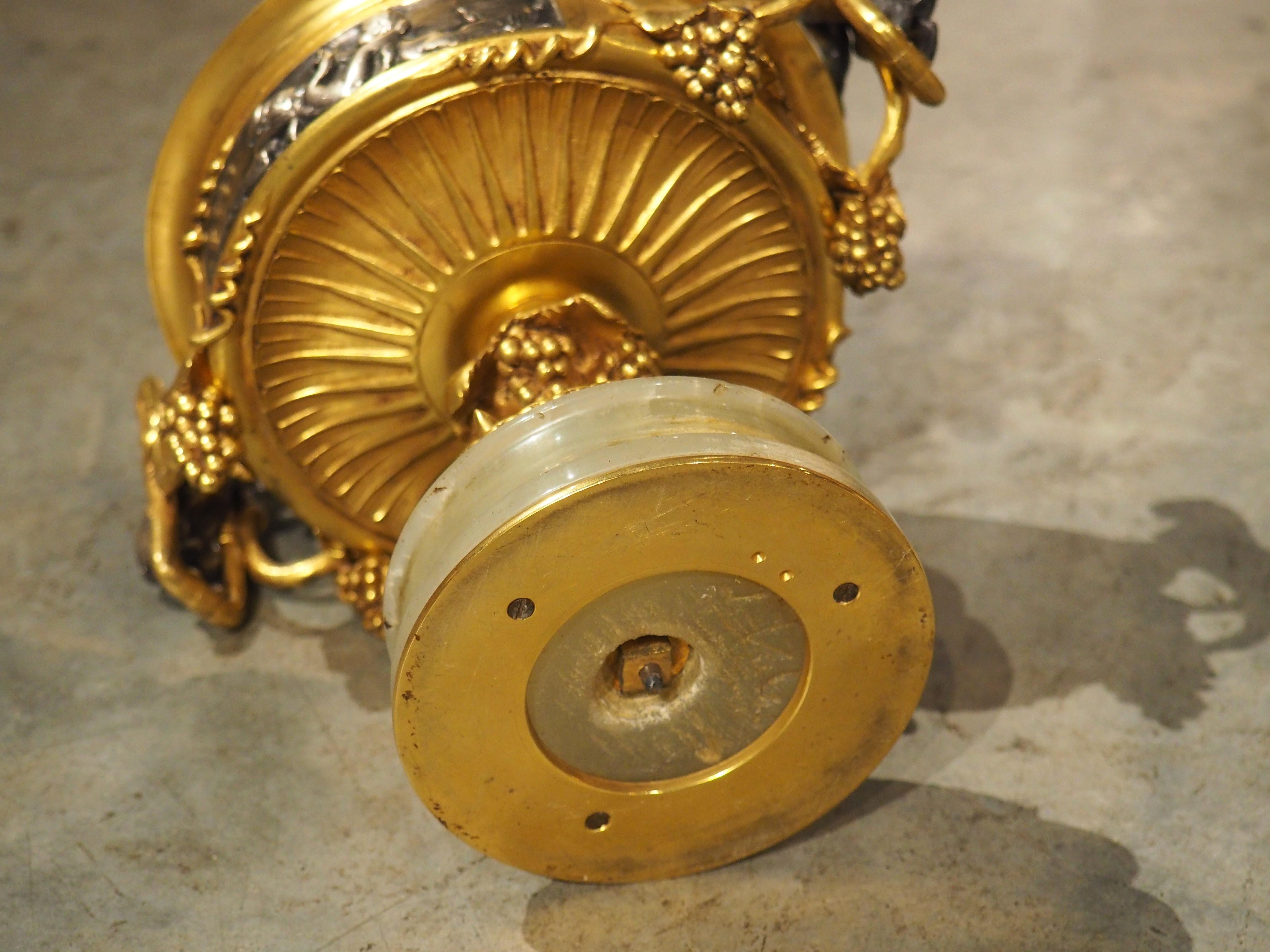 Coppia di insolite tazze francesi in bronzo del XIX secolo, Décor Panthère in vendita 12