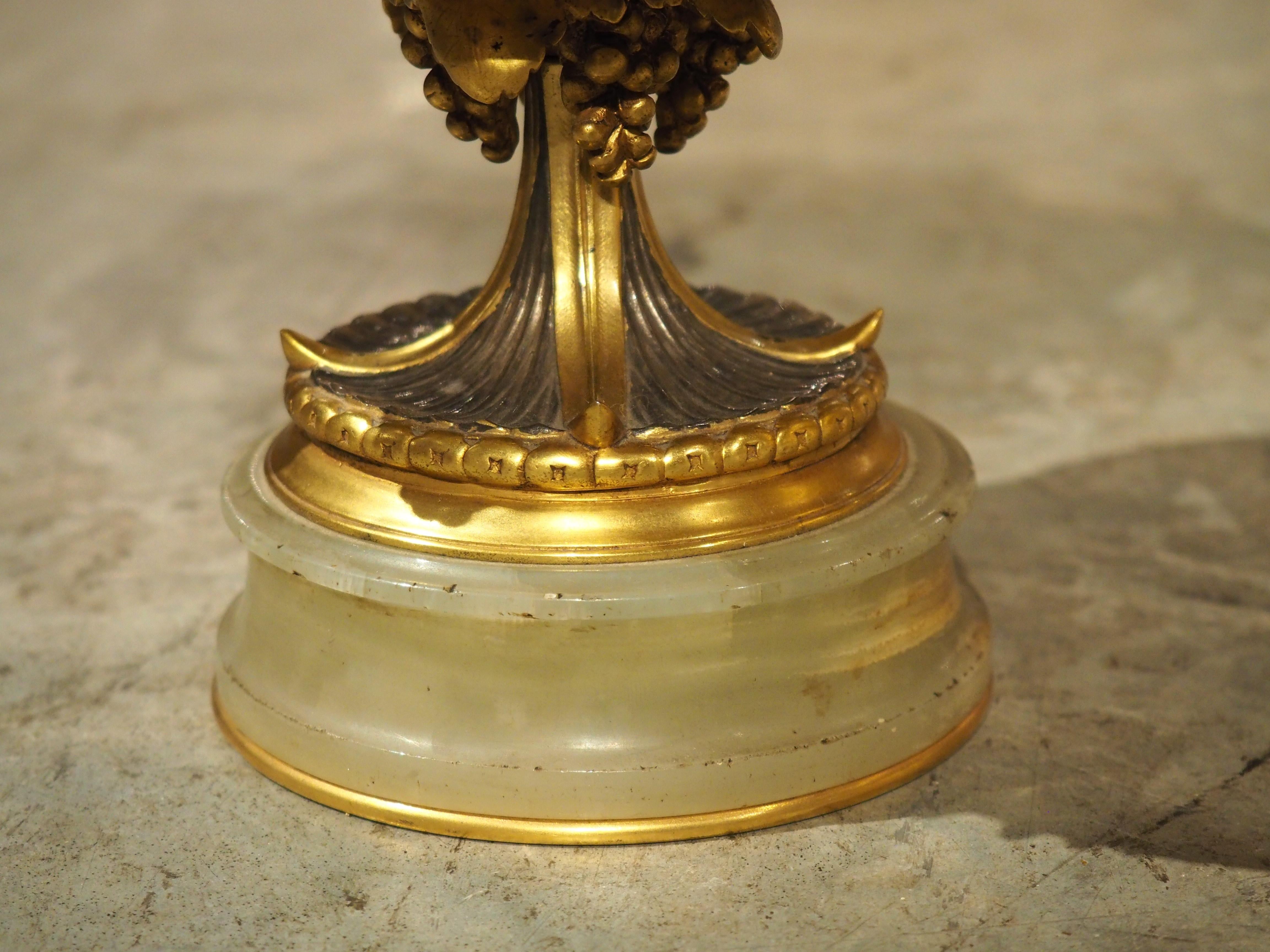 Coppia di insolite tazze francesi in bronzo del XIX secolo, Décor Panthère in vendita 2