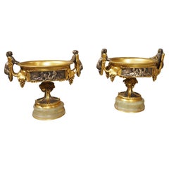 Pair of Unusual 19th Century French Bronze Tazzas, Décor Panthère