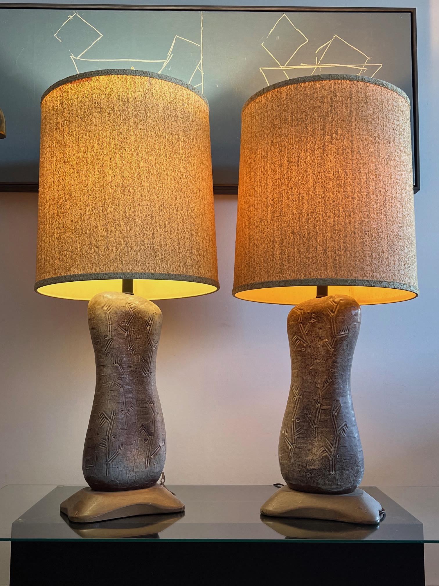 Mid-Century Modern Paire de lampes inhabituelles en céramique par Design Technics en vente