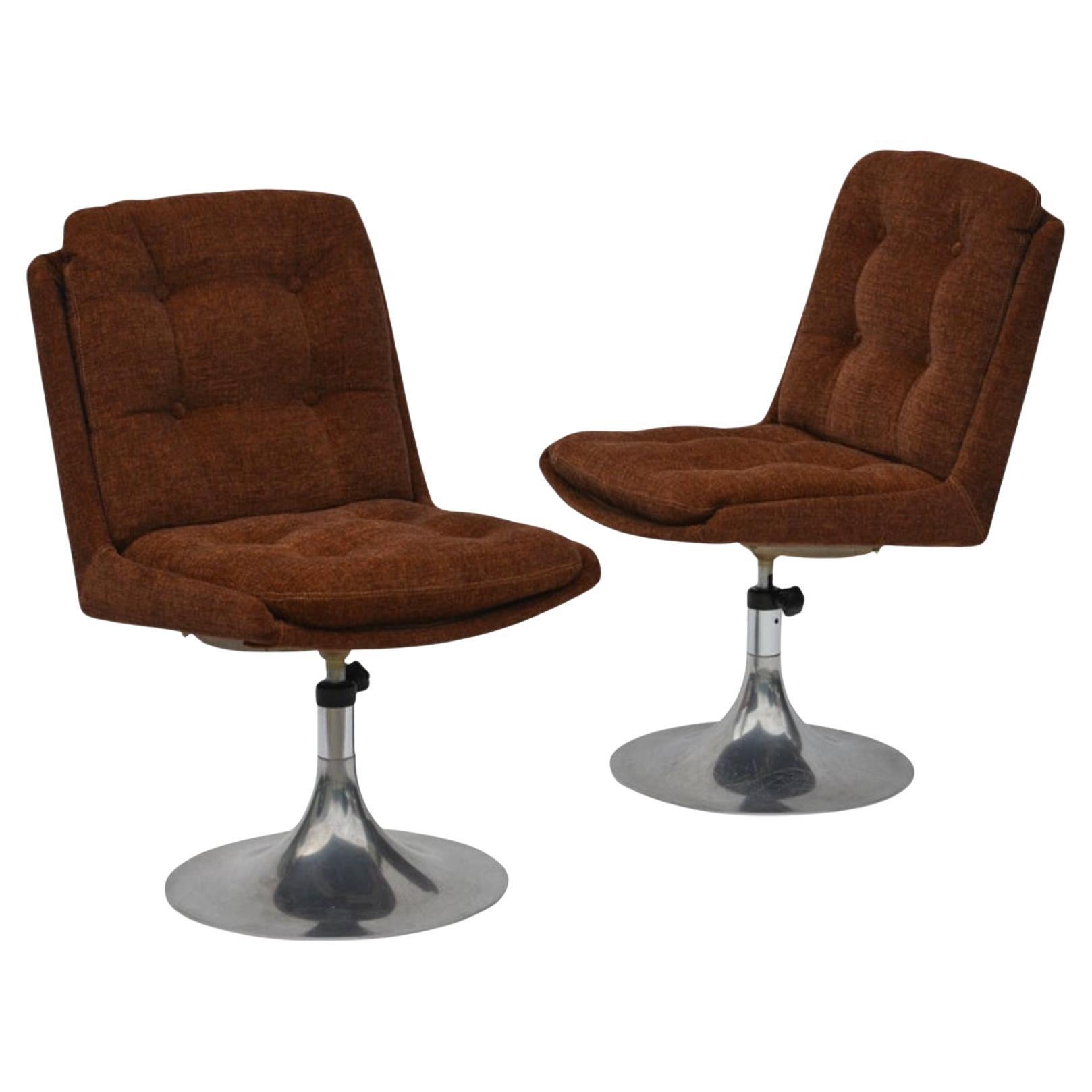 Pair of Unusual French 1960s Pedestal Chairs in the Style of Roger Tallon For Sale