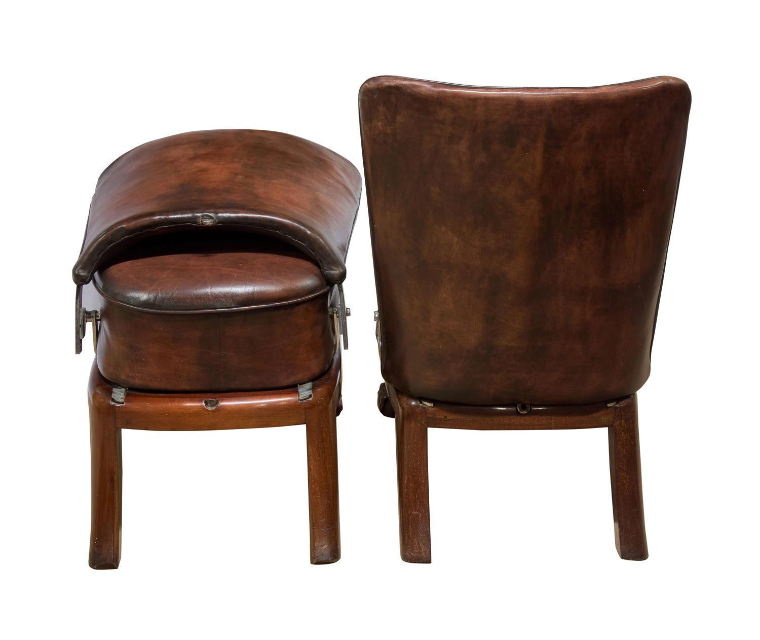 Pair of Unusual Mahogany Framed Leather Seats In Good Condition For Sale In Salisbury, GB