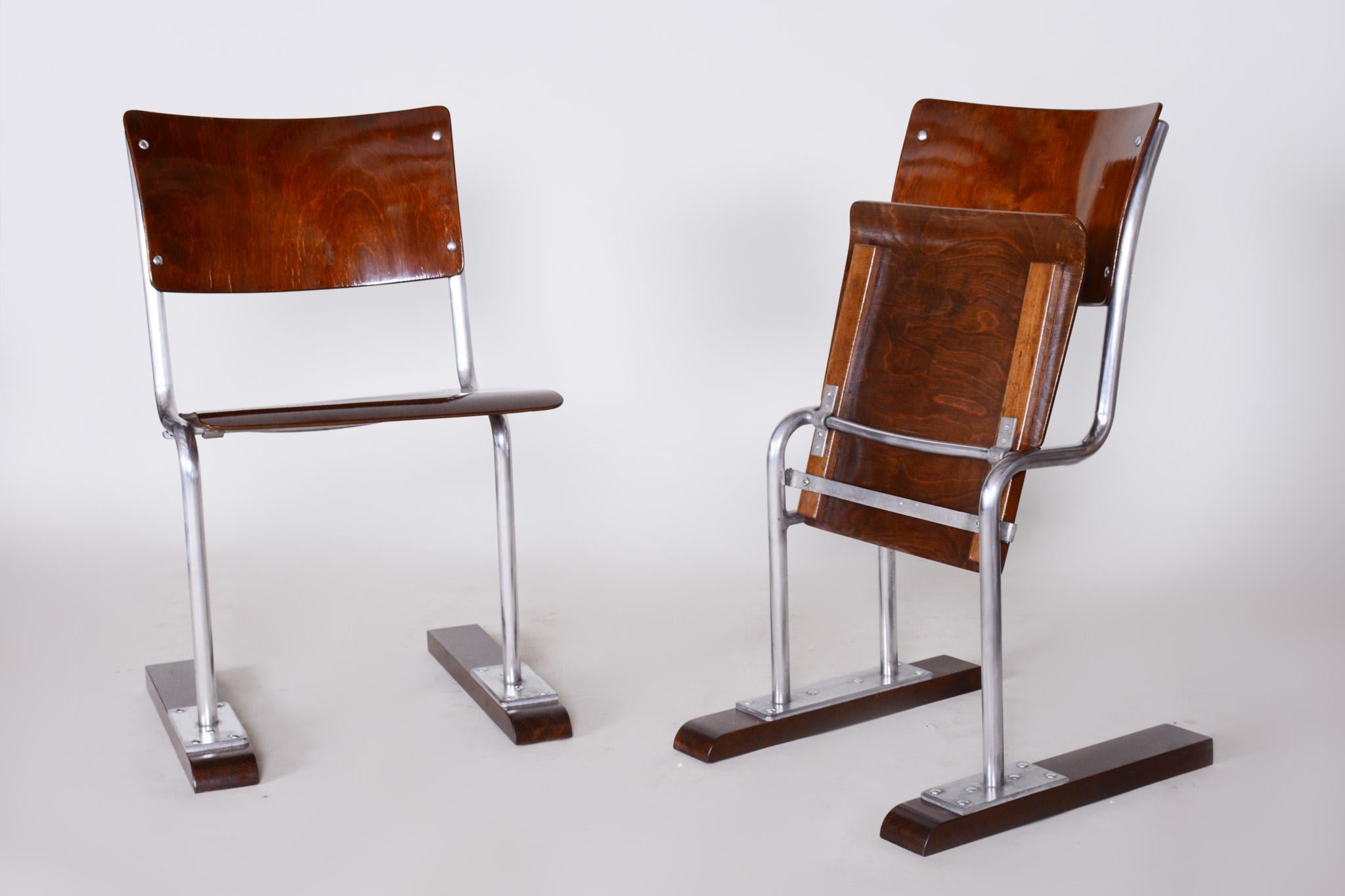 Pair of Unusual Restored Beech Bauhaus Folding Chairs, Chrome, Germany, 1920s 7