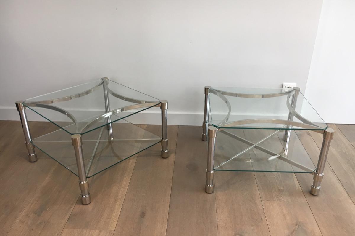 Paire de tables d'appoint inhabituelles en chrome et verre, françaises, vers 1970 en vente 6