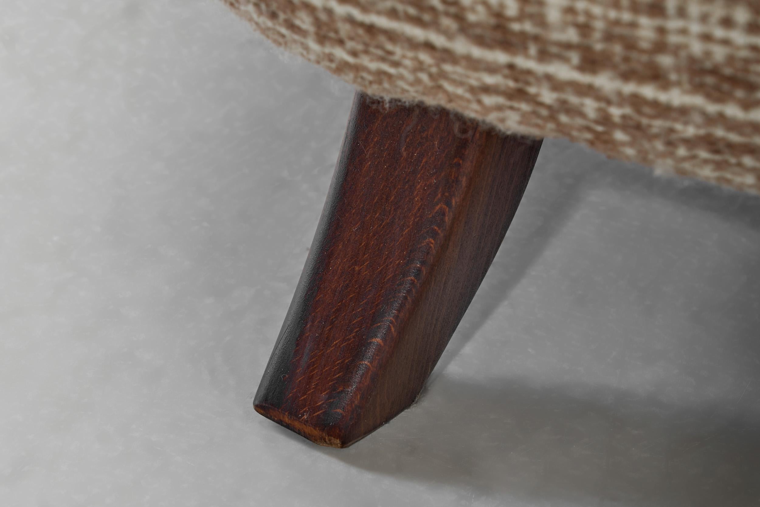 Paire de fauteuils tapissés à la manière de Brisk One, Europe 20e siècle en vente 10