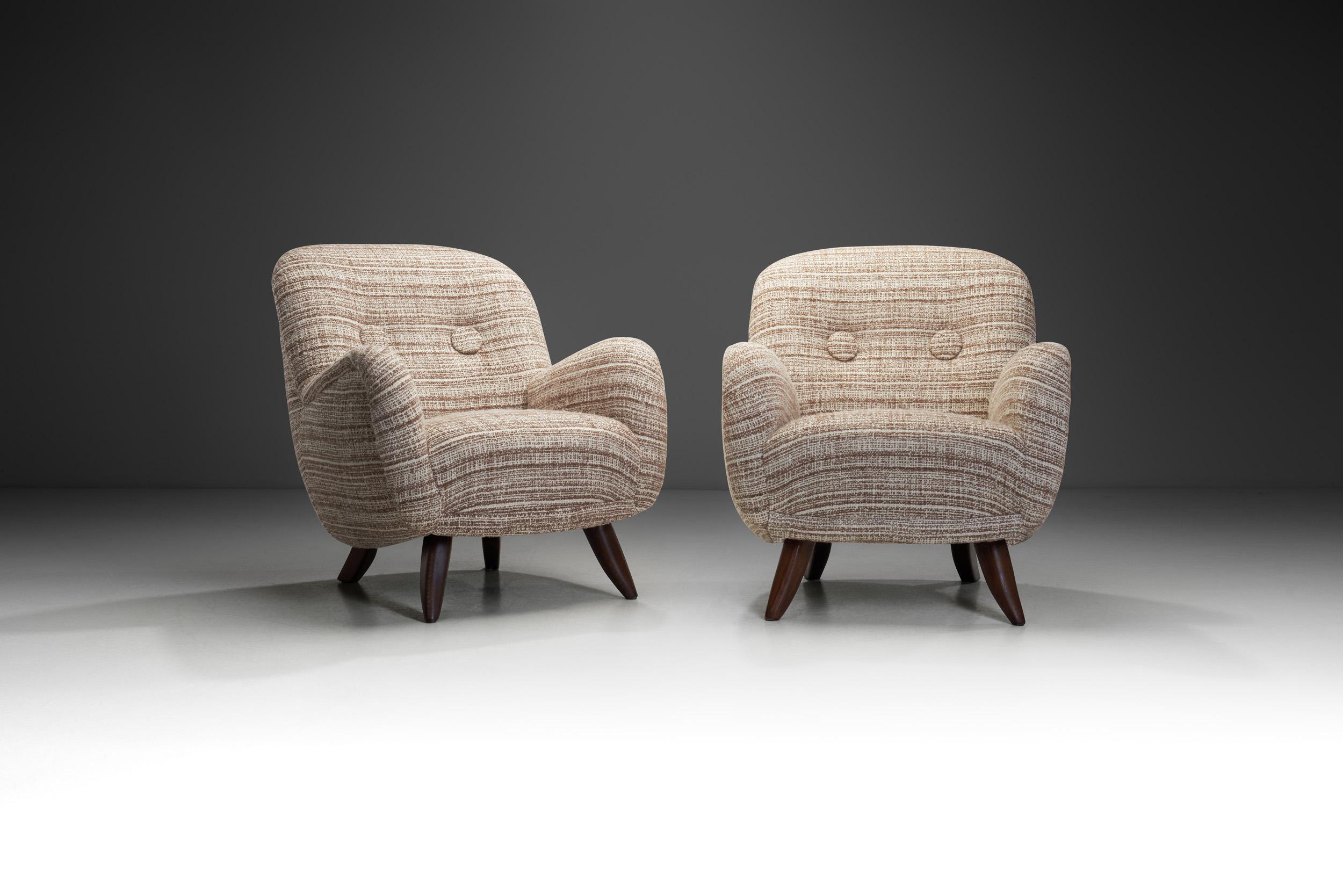 Paire de fauteuils tapissés à la manière de Brisk One, Europe 20e siècle Bon état - En vente à Utrecht, NL