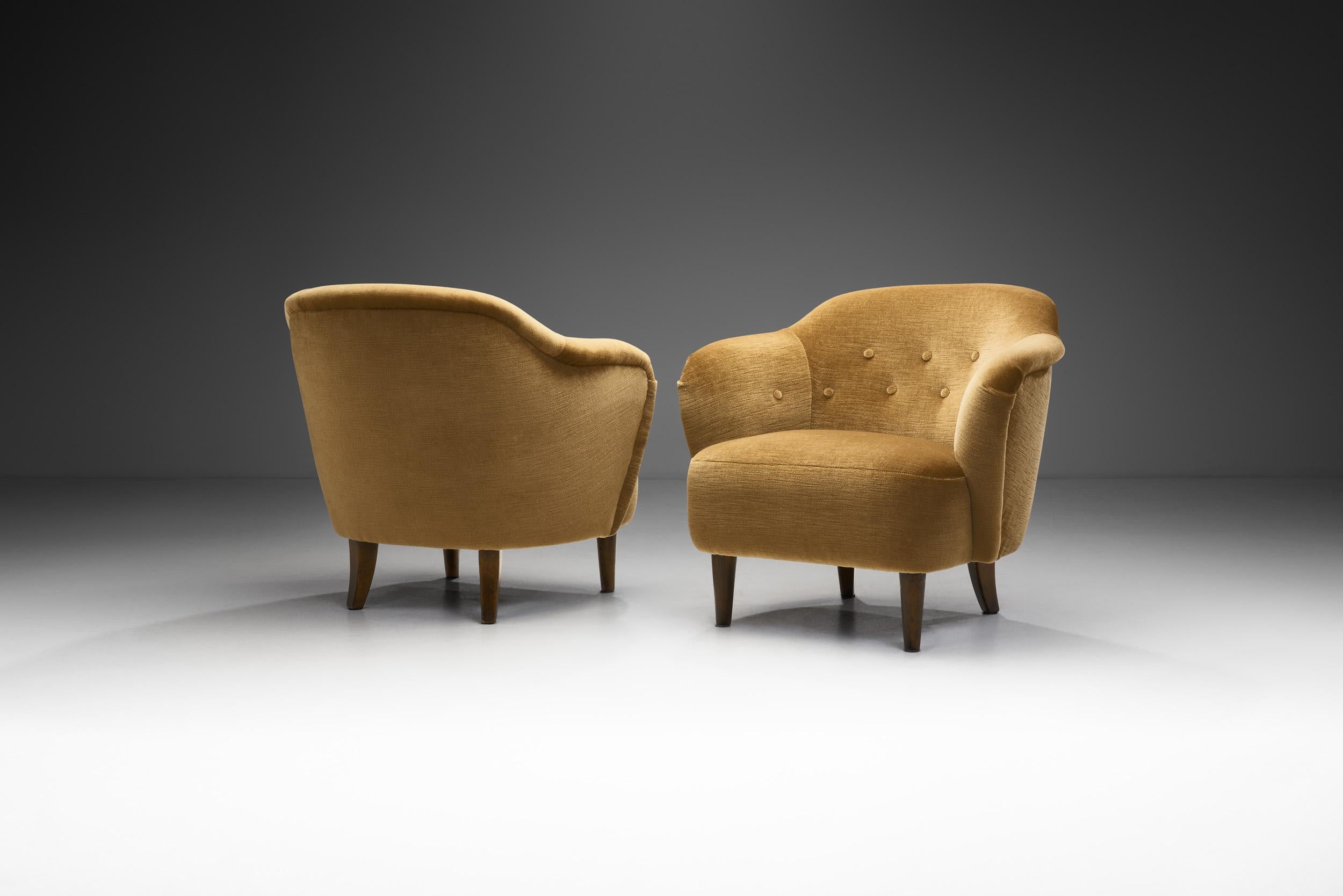 European Pair of Upholstered Armchairs with Button Details, Europe Mid-20th century