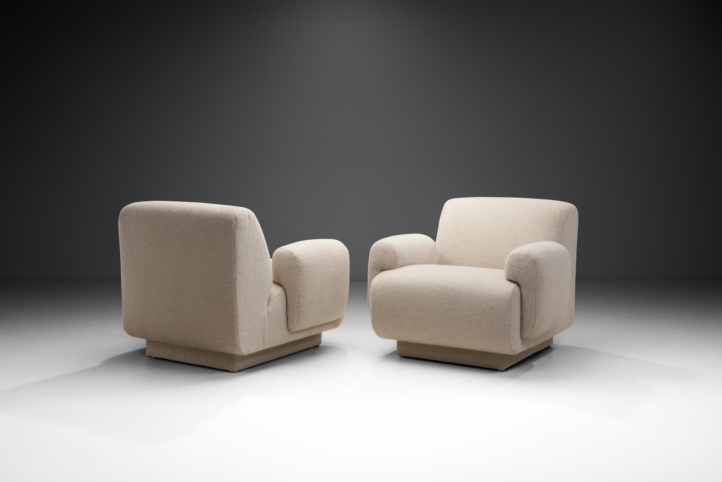 Paar gepolsterte Stühle von Eberhard Geißler, Deutschland 1974 (Moderne der Mitte des Jahrhunderts) im Angebot