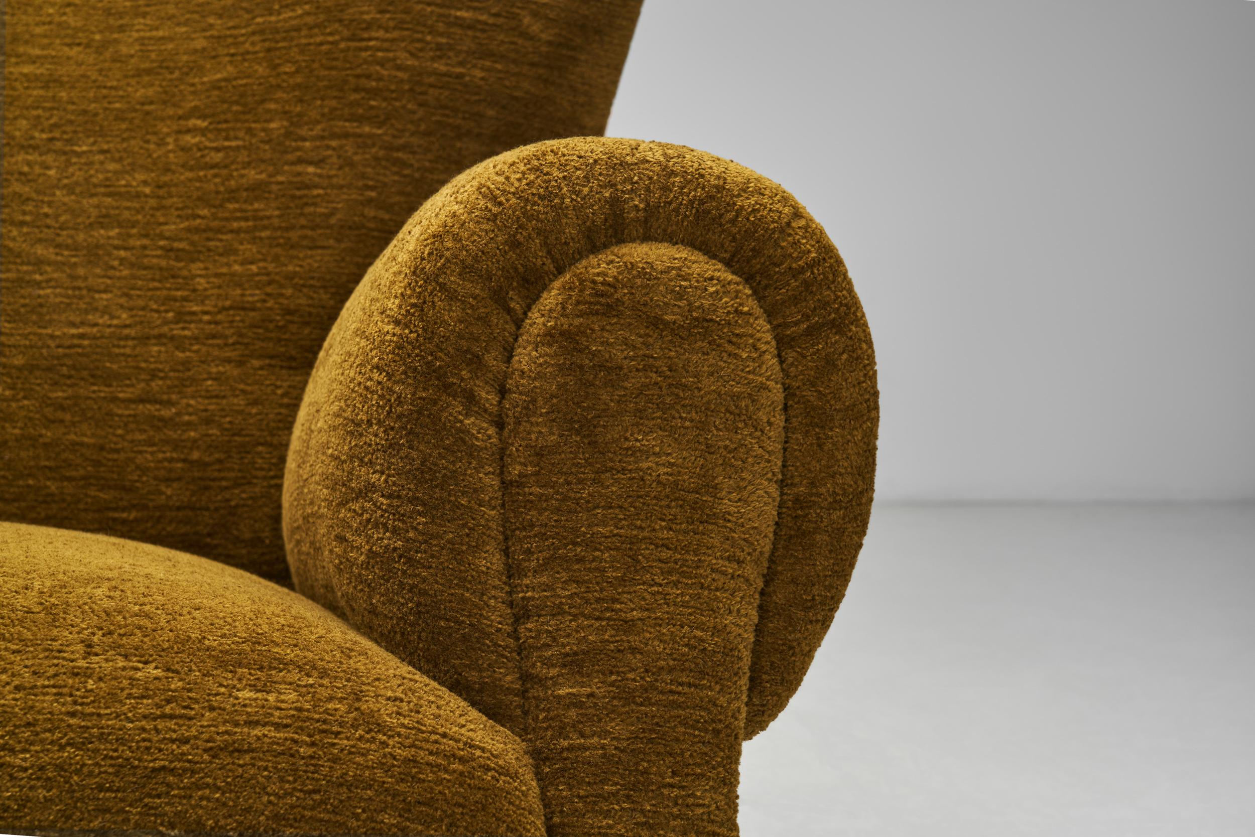 Paire de fauteuils rembourrés d'ébéniste danois, Danemark, vers les années 1940 en vente 3