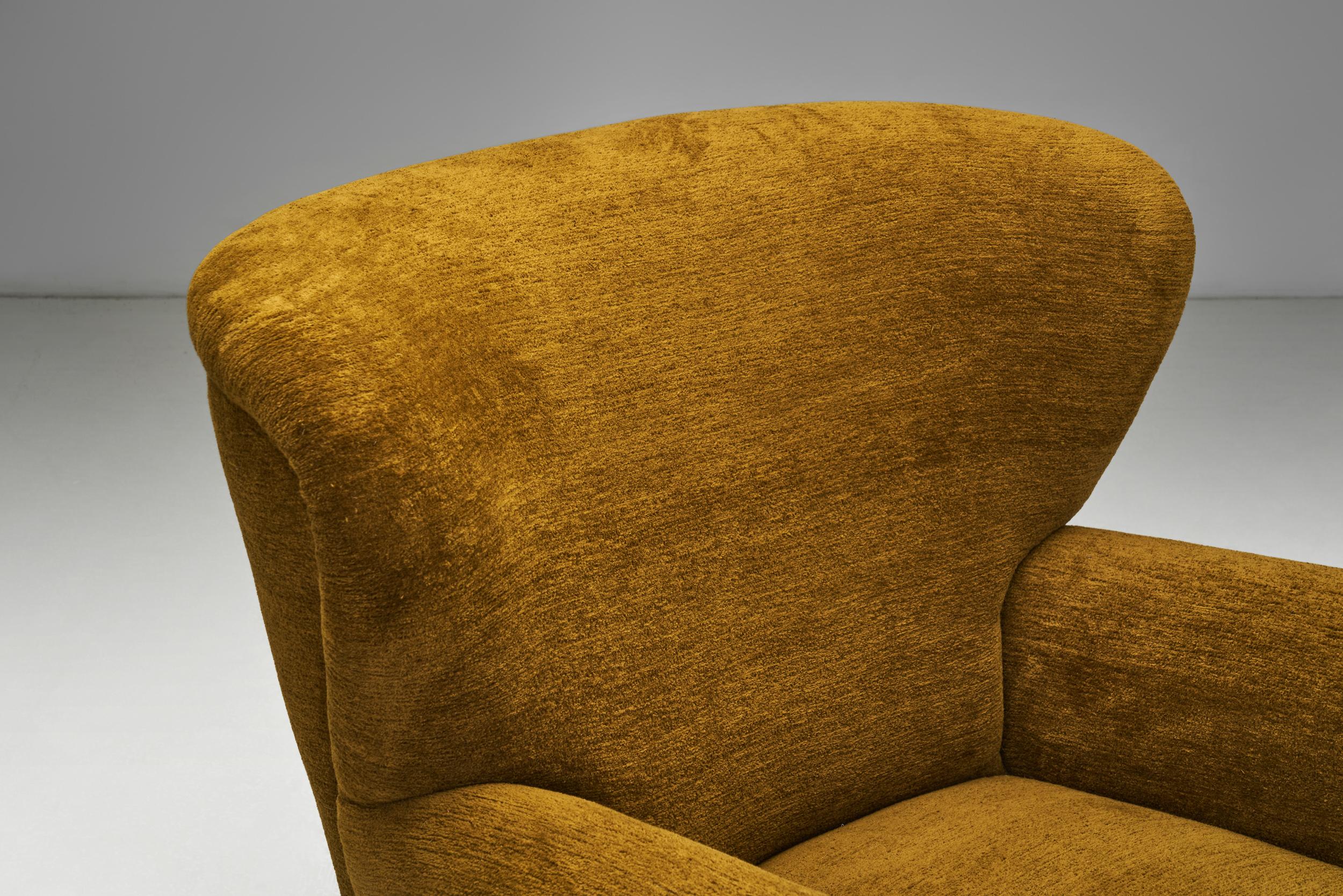 Tissu Paire de fauteuils rembourrés d'ébéniste danois, Danemark, vers les années 1940 en vente