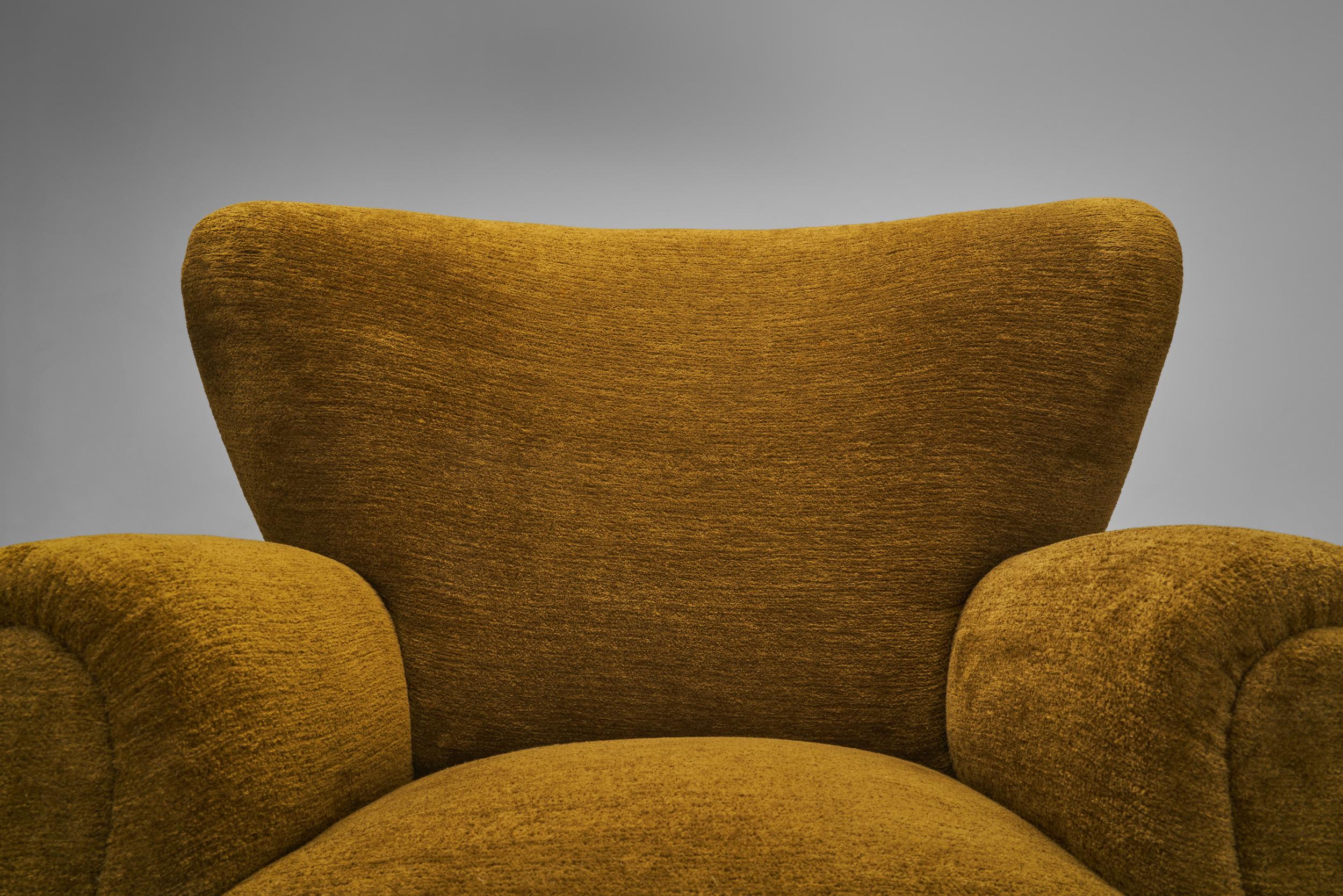 Paire de fauteuils rembourrés d'ébéniste danois, Danemark, vers les années 1940 en vente 1