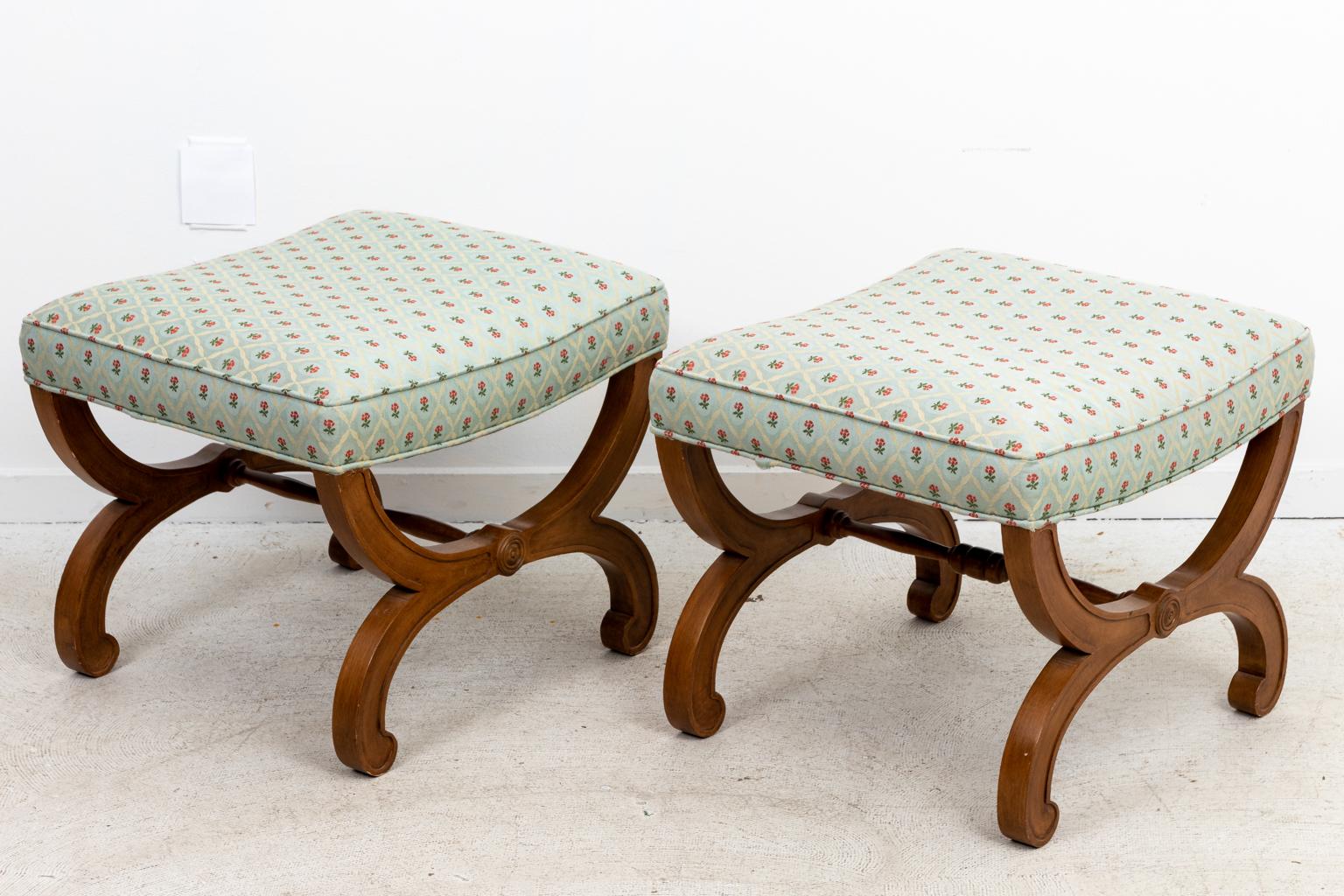 Pair of Upholstered French Yew Wood Curule Benches In Good Condition In Stamford, CT