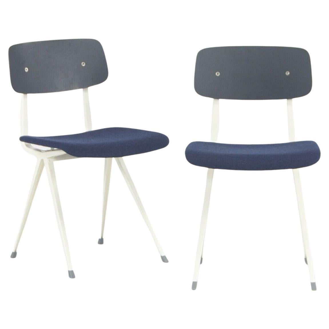 Paar gepolsterte HAY Result-Stühle von Friso Kramer und Wim Rietveld aus Eiche