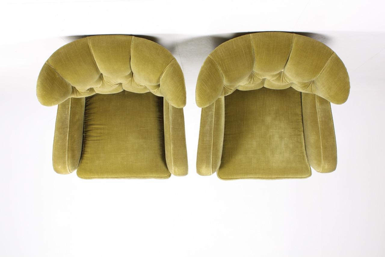 Pair of Upholstered Lounge Chairs, 1940s im Zustand „Gut“ in Lejre, DK