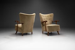 Paire de chaises longues tapissées mi-siècle moderne, Europe 20ème siècle