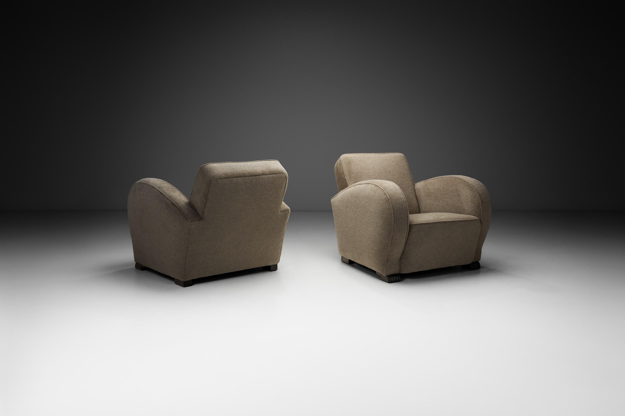 Mid-20th Century Pair of Upholstered Norwegian Club Chairs, Norway 1930s For Sale