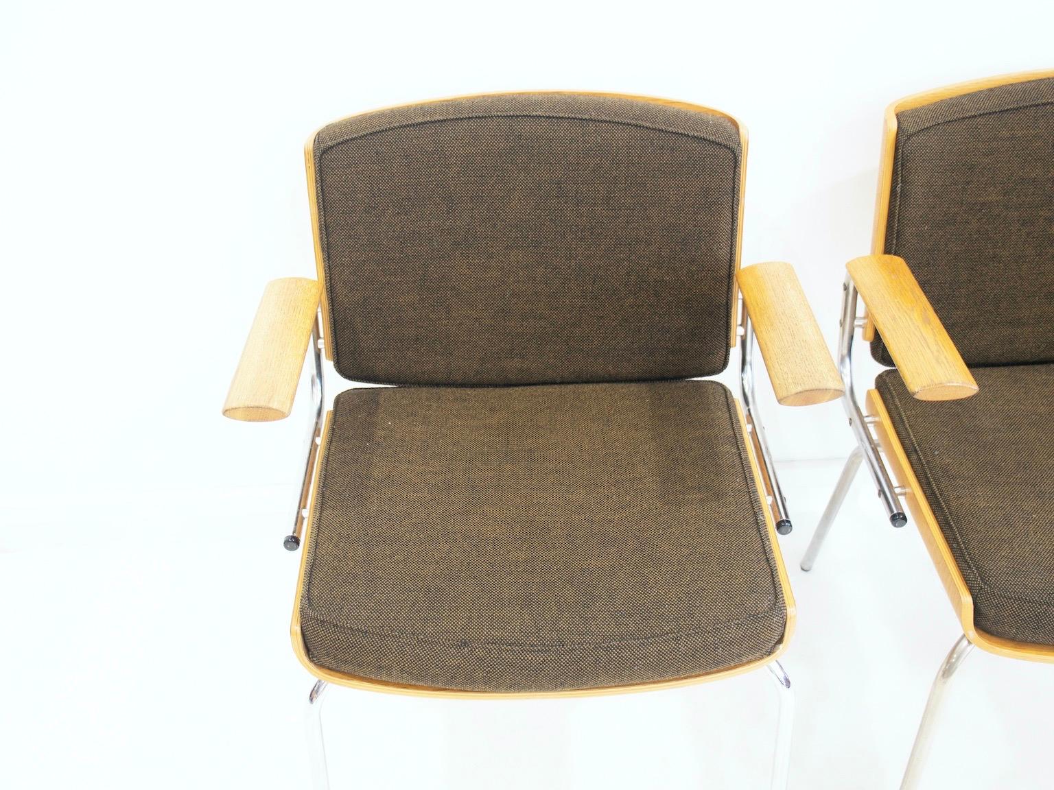 Pair of Upholstered Oak Plywood and Tubular Steel Armchairs In Good Condition In Madrid, ES