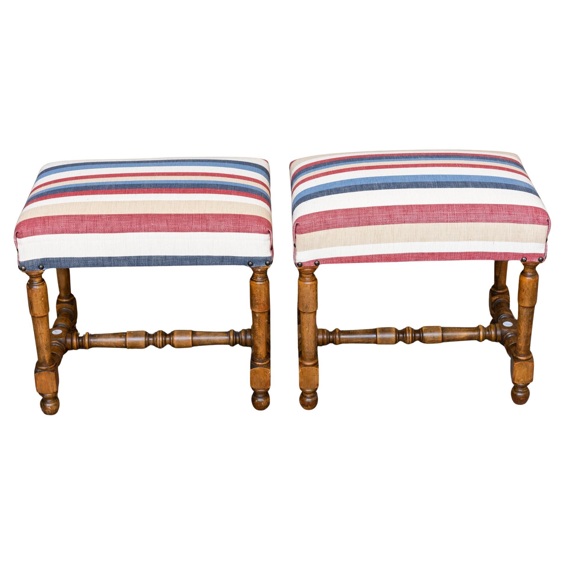 Louis-Philippe Paire de tabourets rembourrés en vente