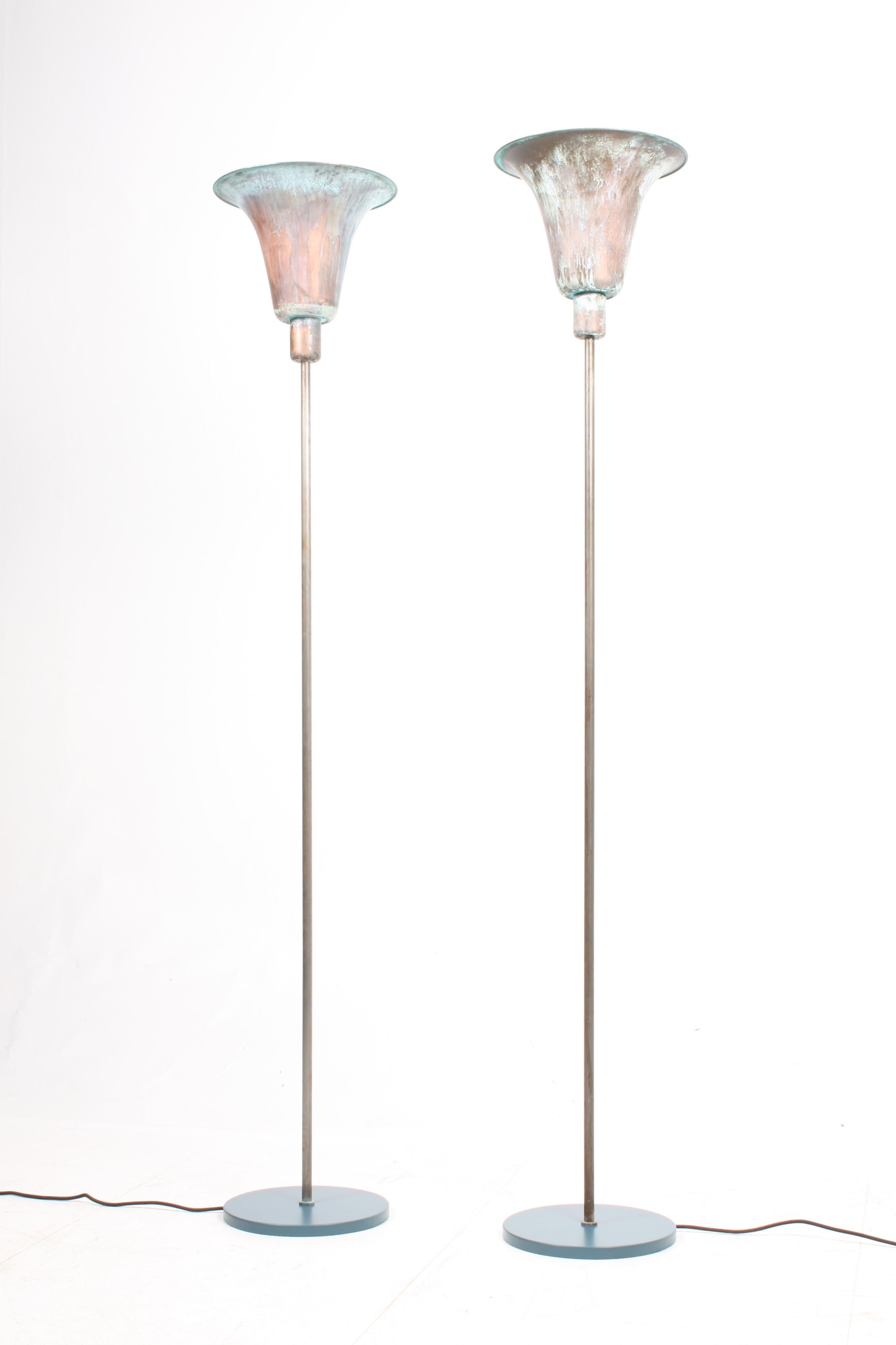 Pair of Uplights in Painted Copper, Designed in 1940s by Louis Poulsen 3