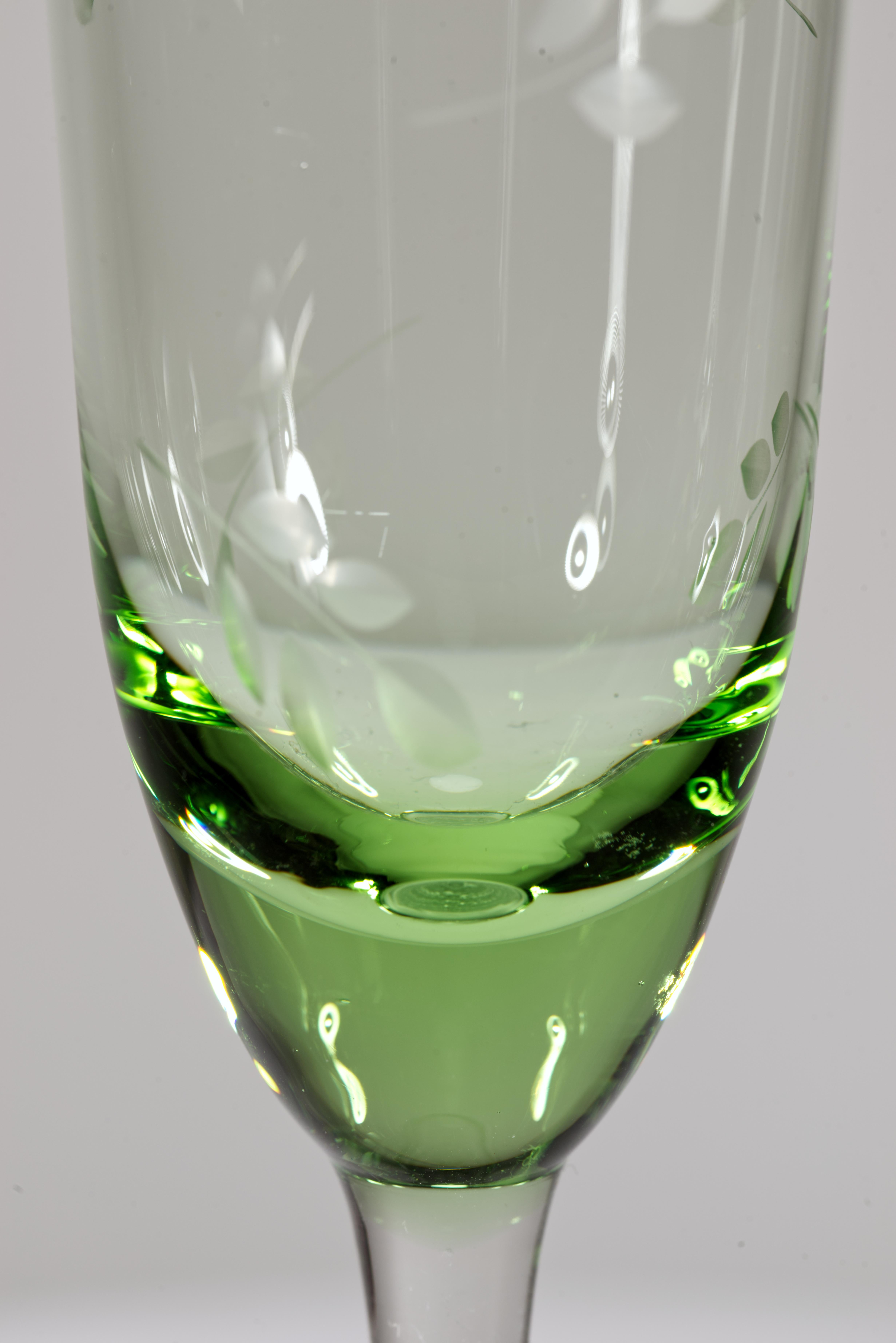 Etched Pair of Uranium Green Champagne Flute Glasses