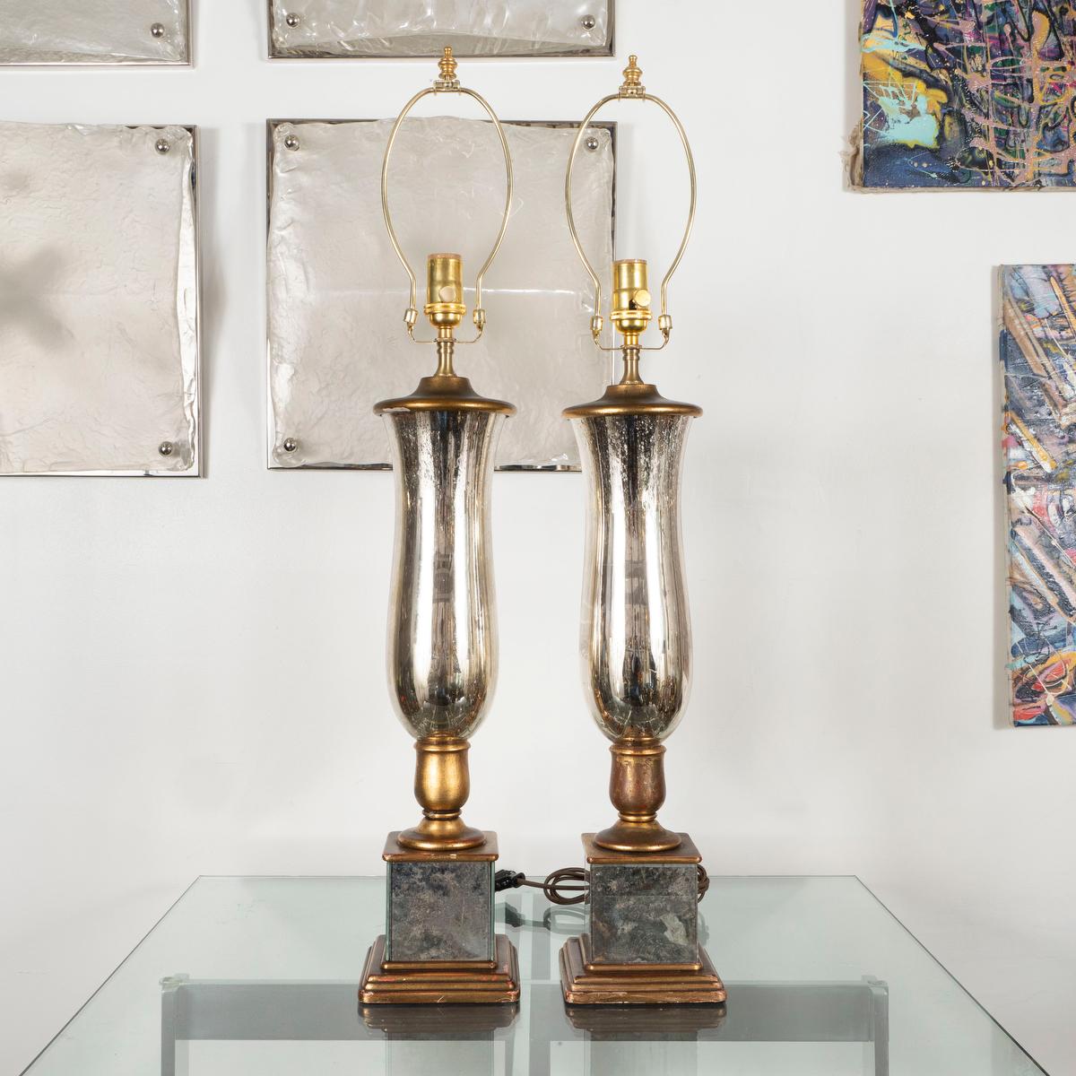 Mid-Century Modern Pair of Urn-Shaped Mercury Glass Lamps For Sale