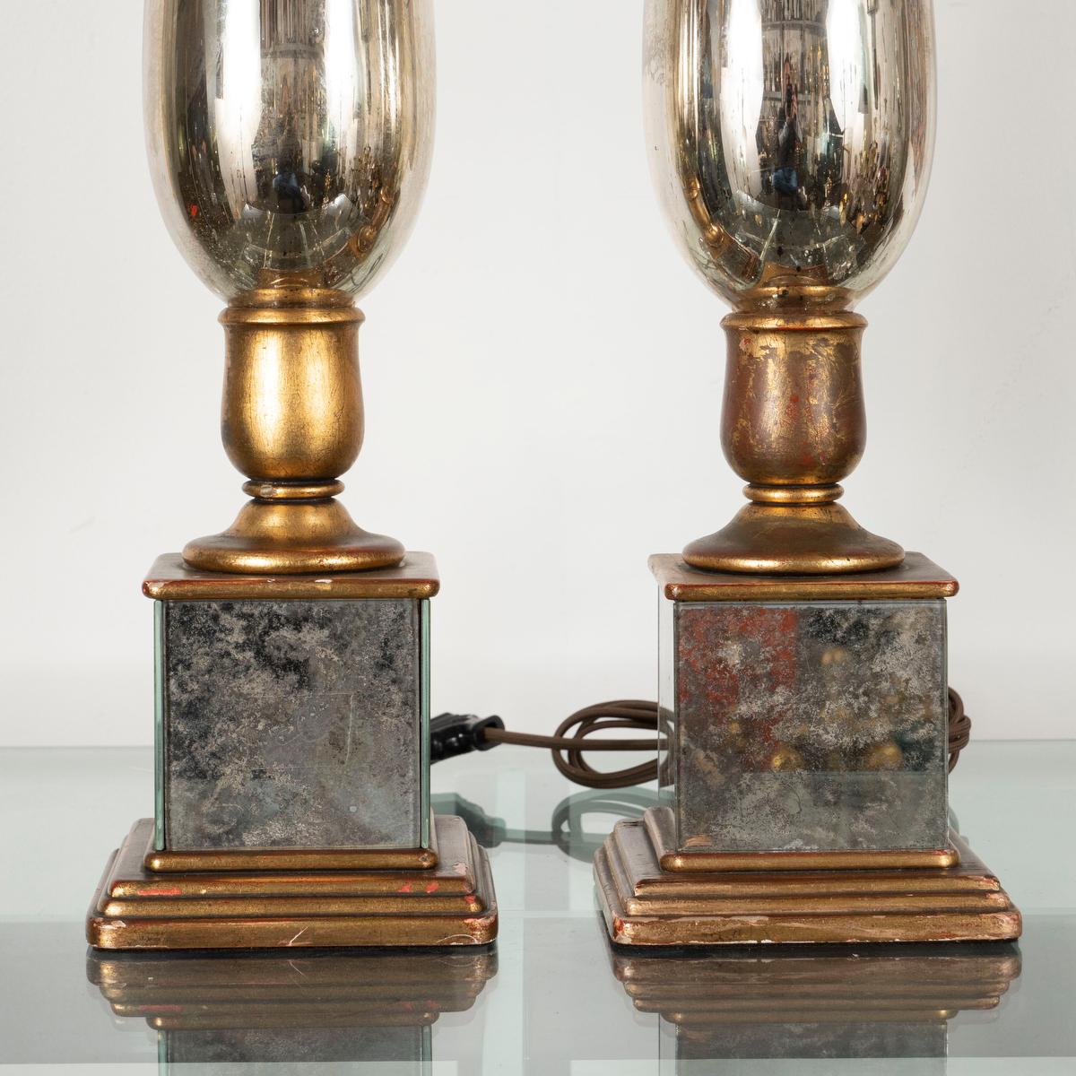 Mid-20th Century Pair of Urn-Shaped Mercury Glass Lamps For Sale